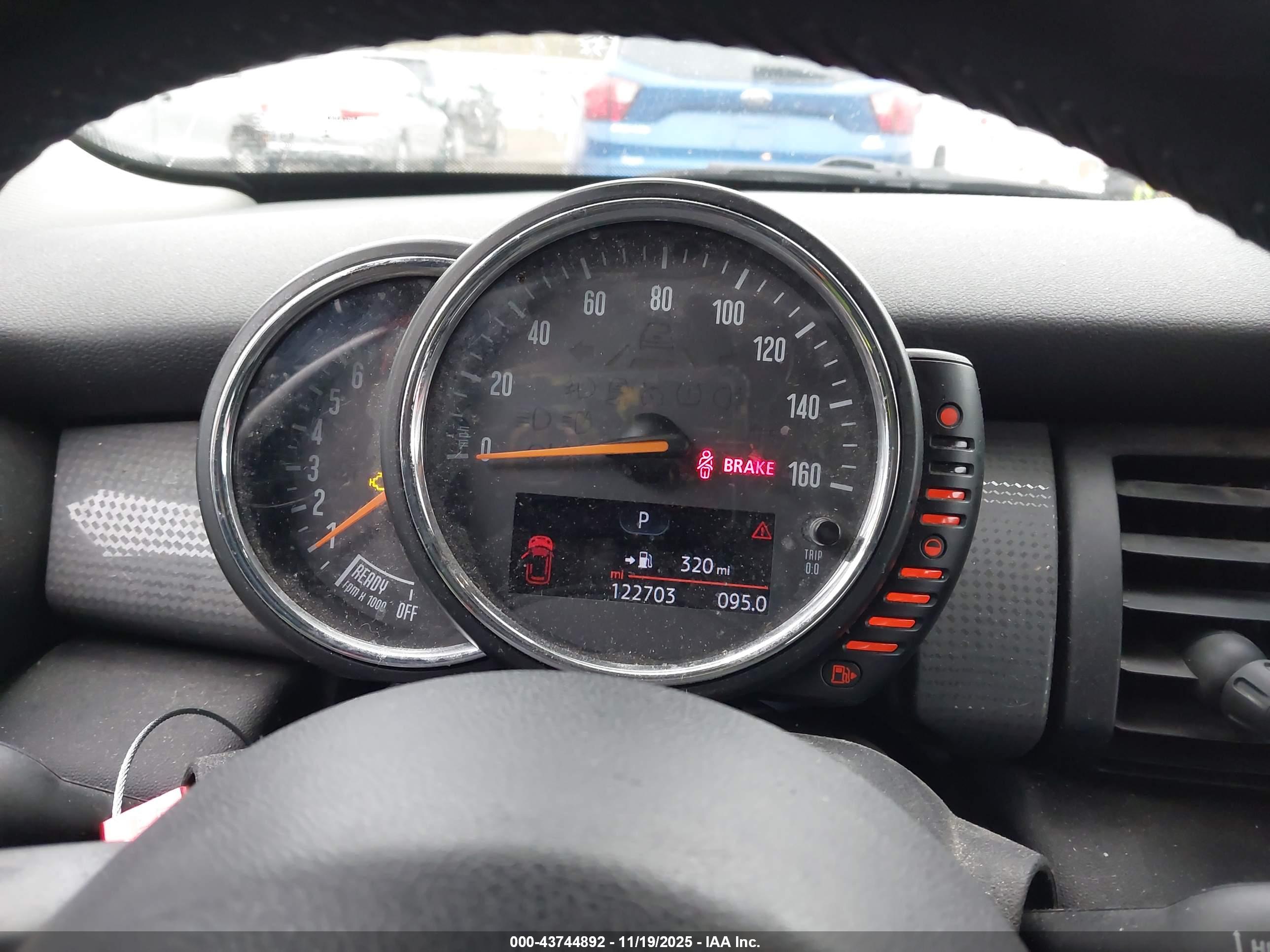 MINI HARDTOP image 7