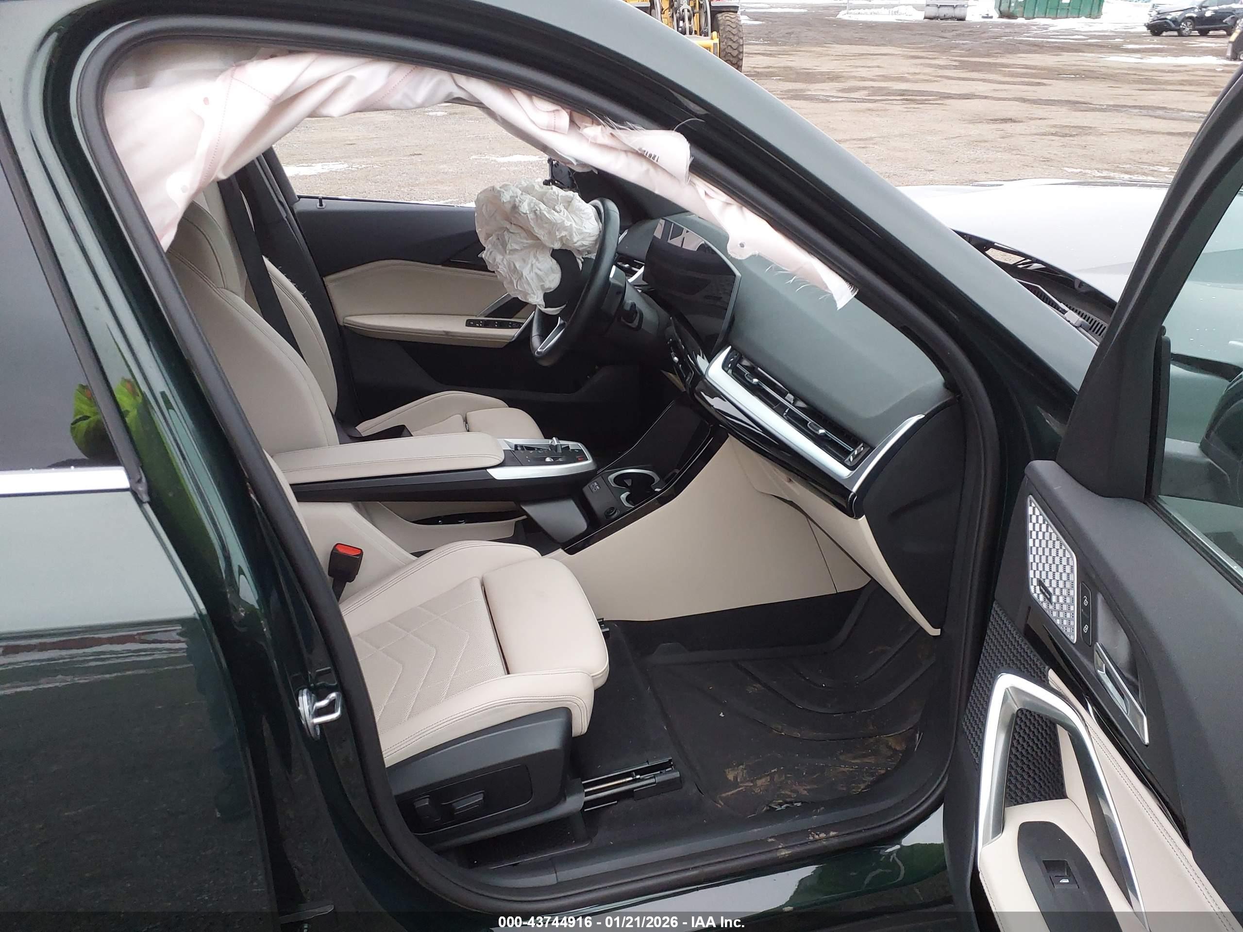 BMW X1 image 5