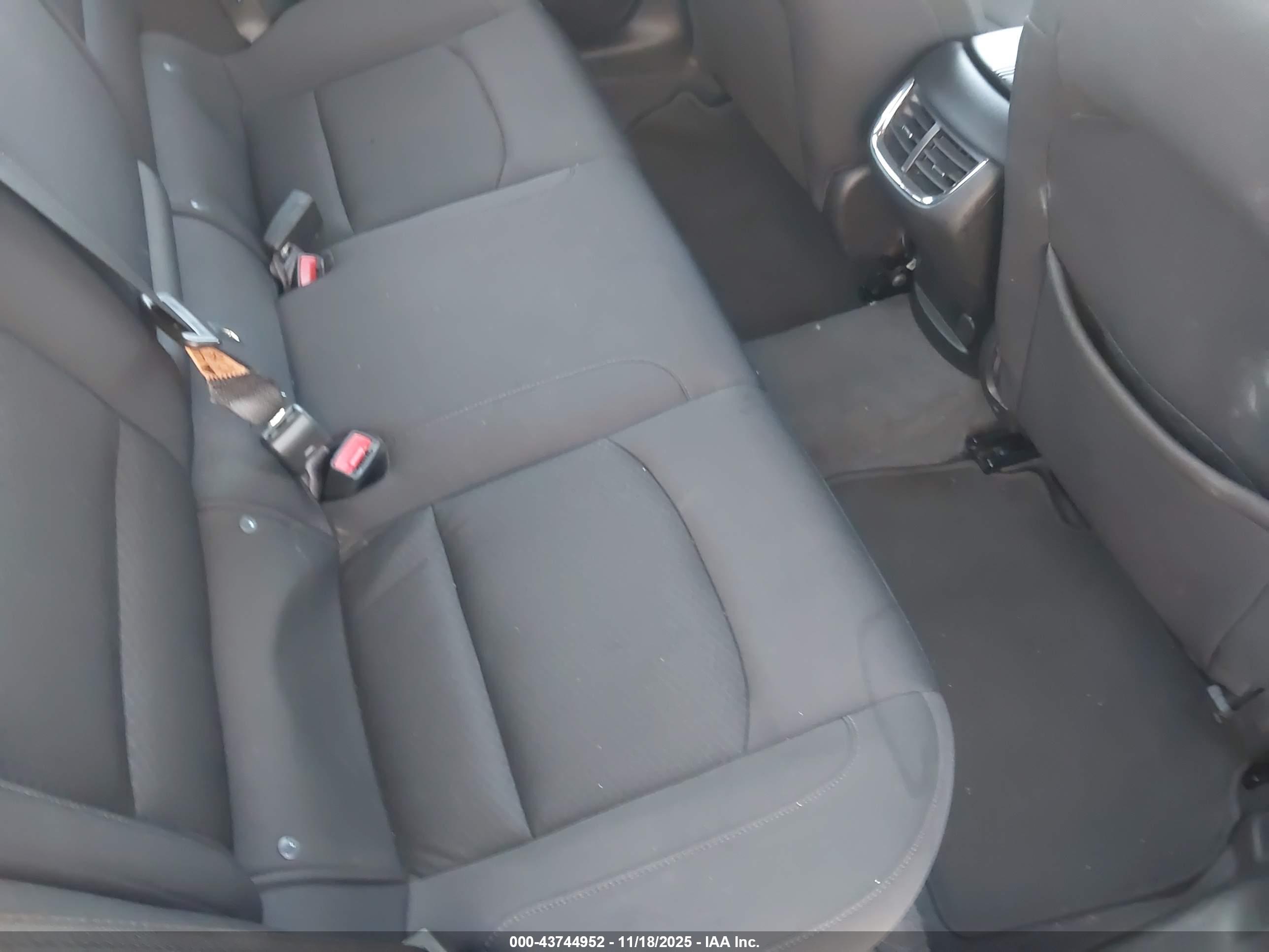 CHEVROLET MALIBU image 8