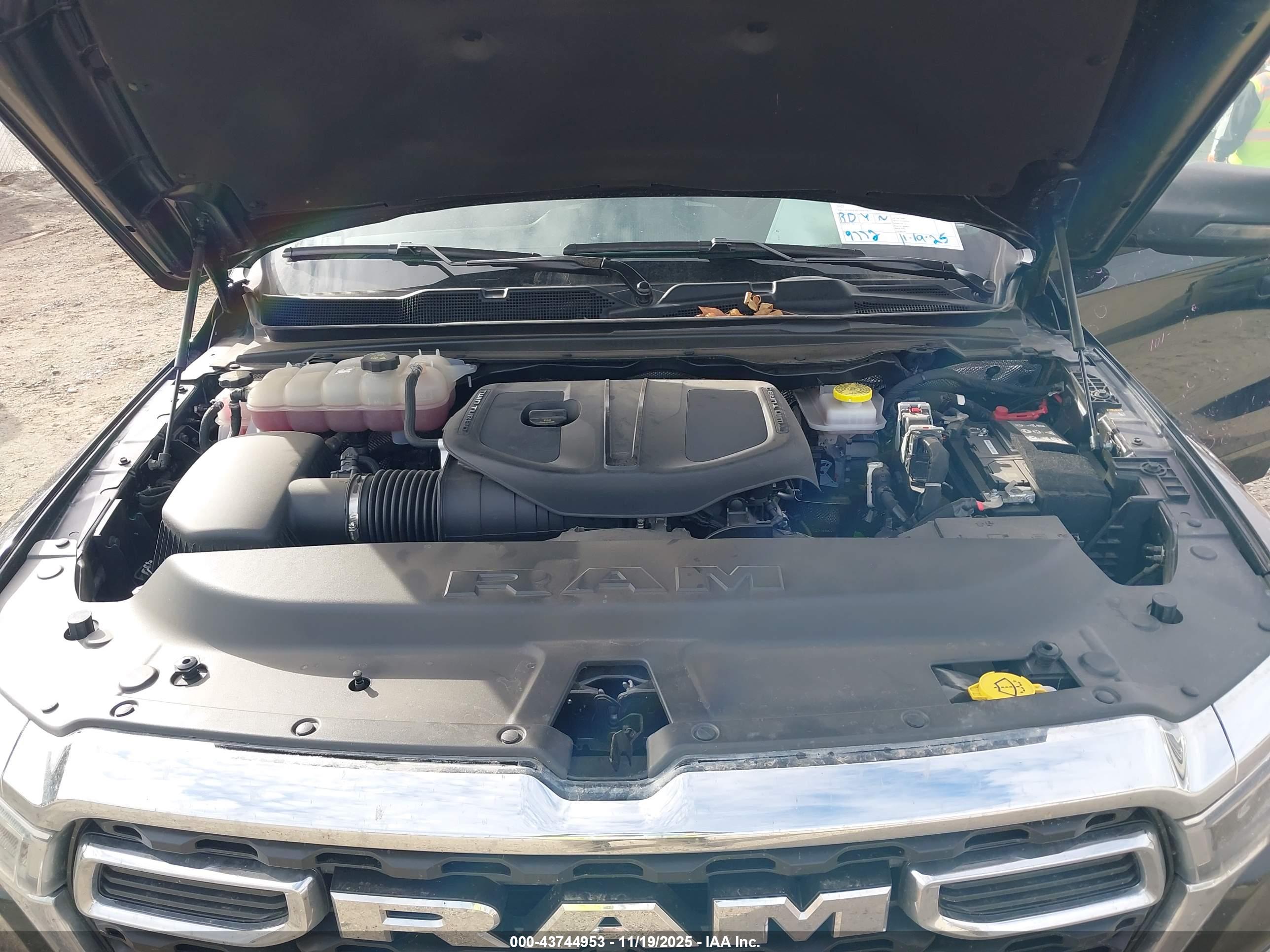 RAM 1500 image 10