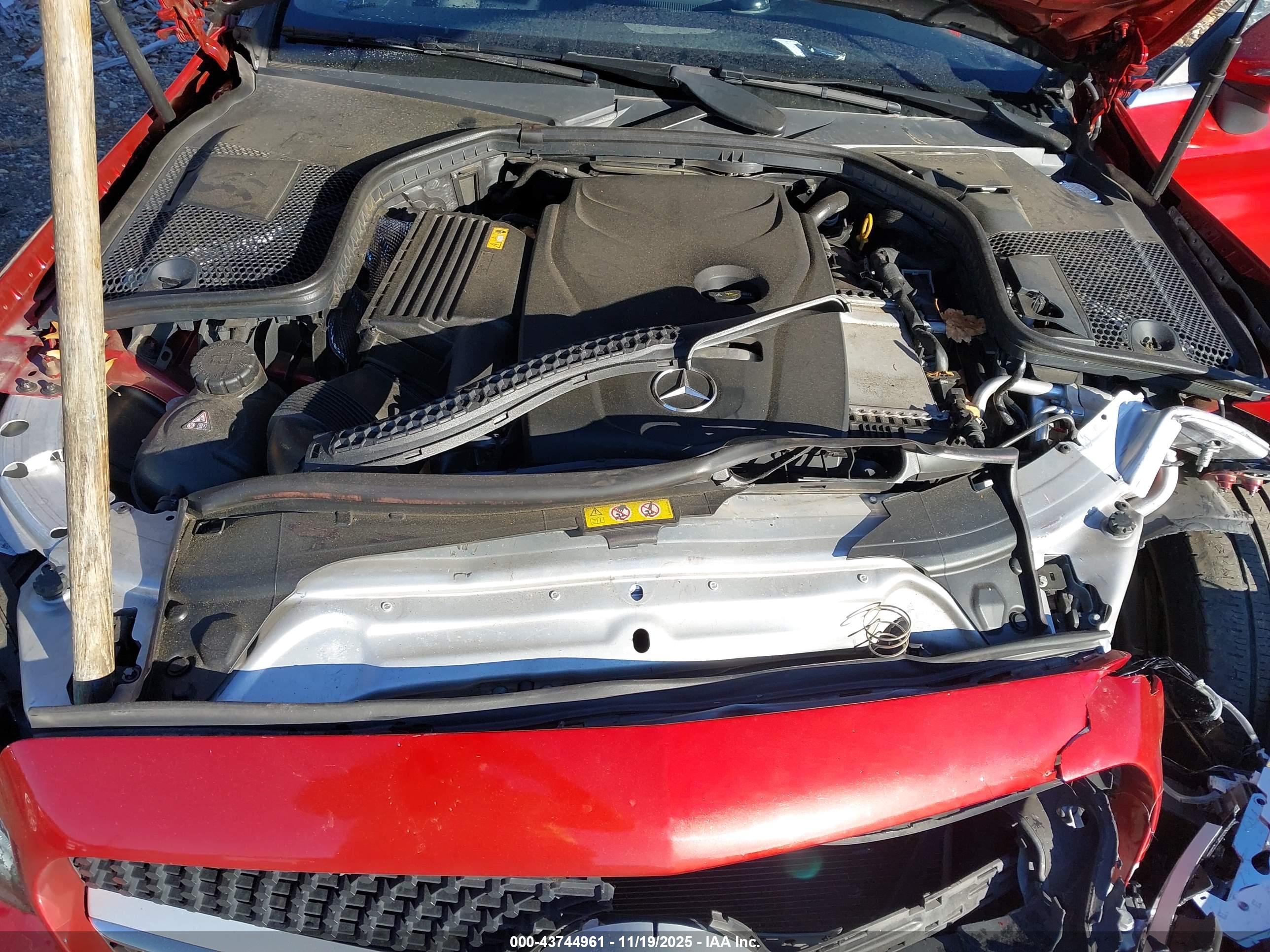 MERCEDES-BENZ C image 10