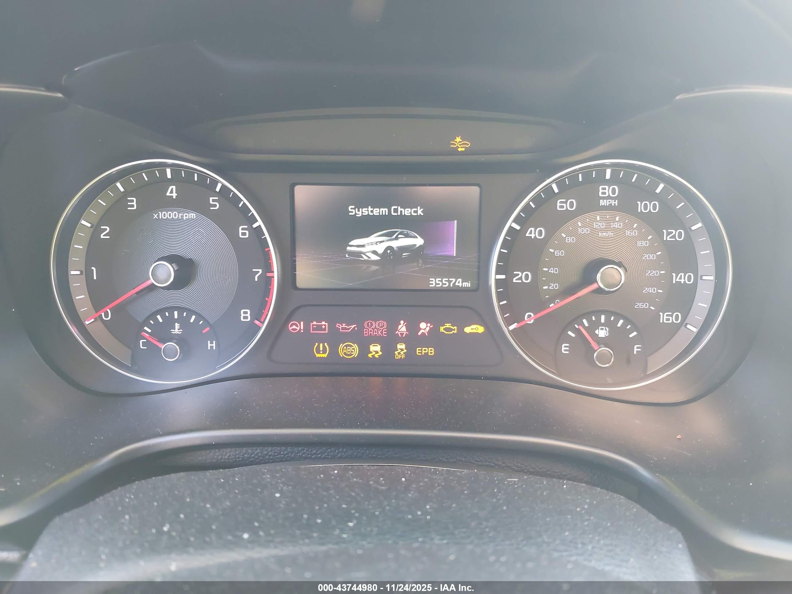 KIA FORTE image 7