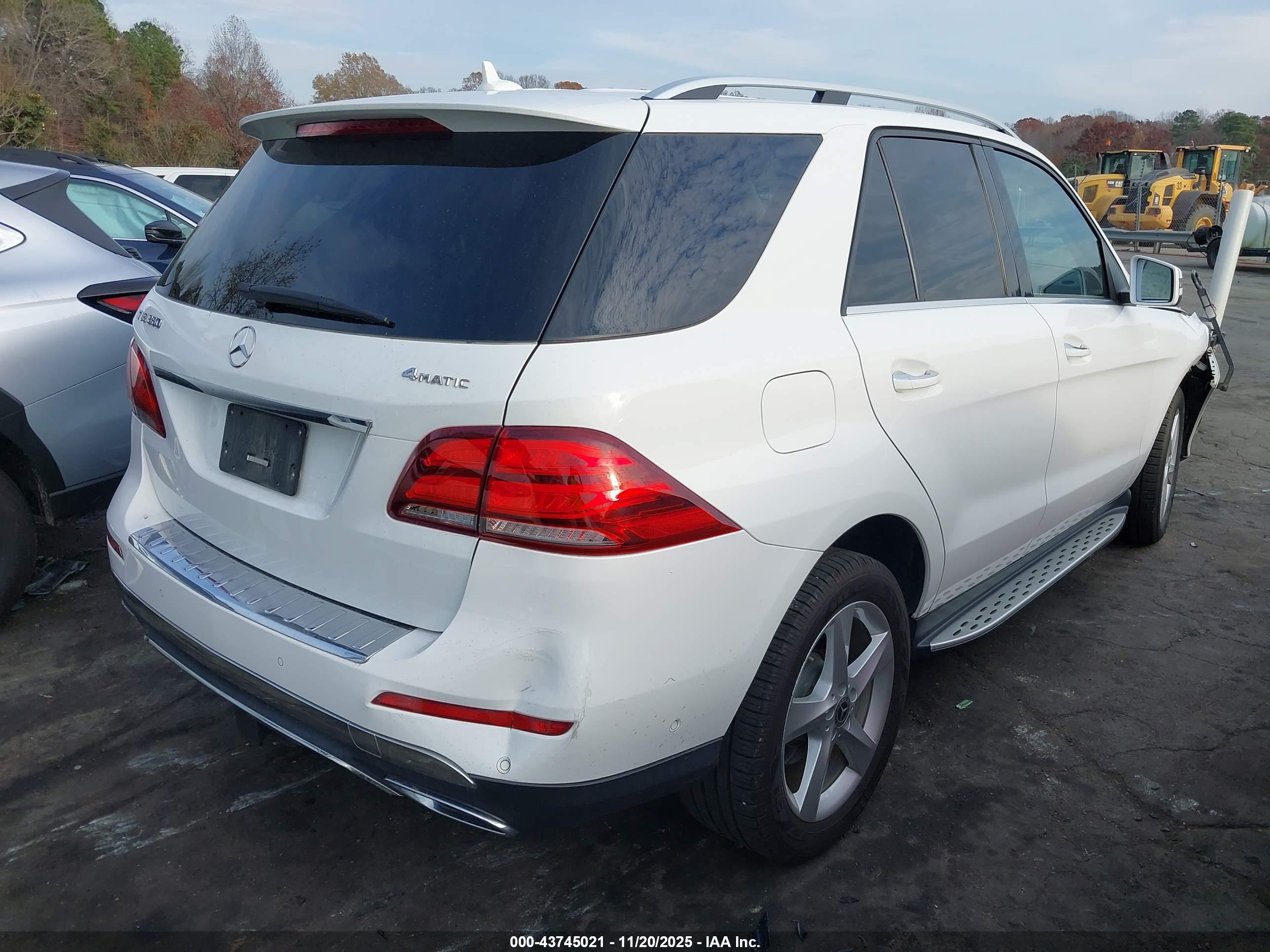 MERCEDES-BENZ GLE image 4