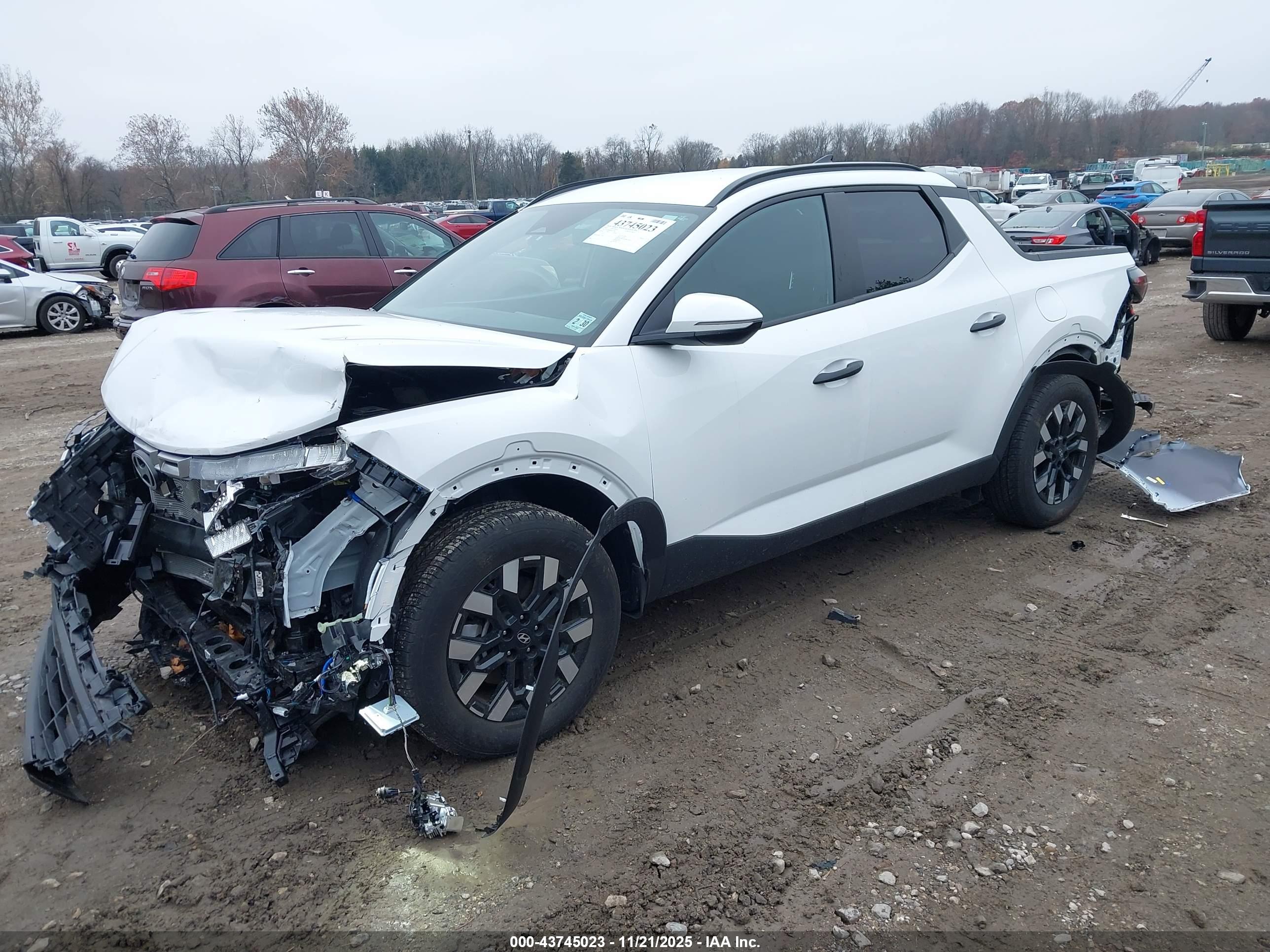 HYUNDAI SANTA image 2