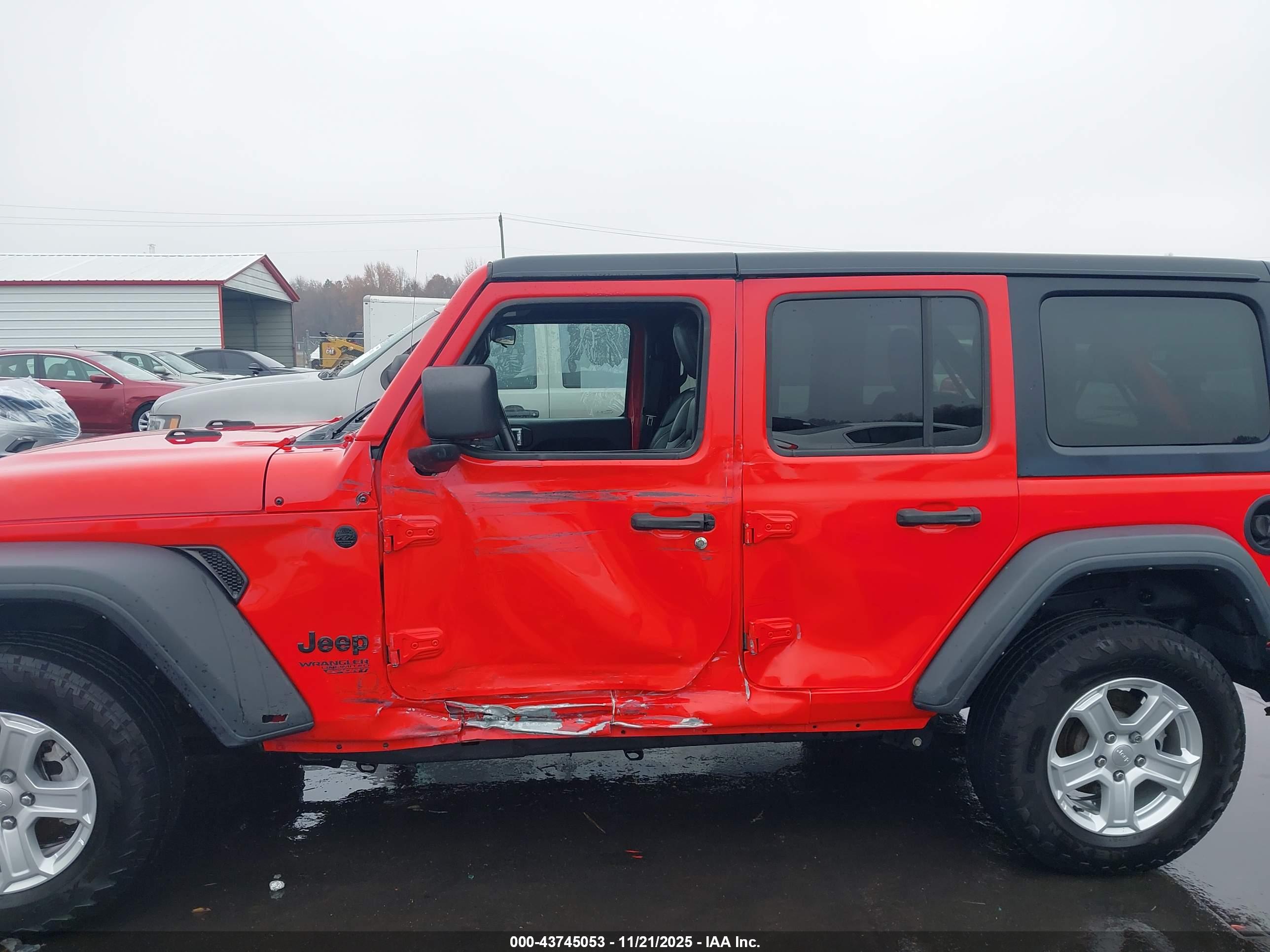 JEEP WRANGLER image 6