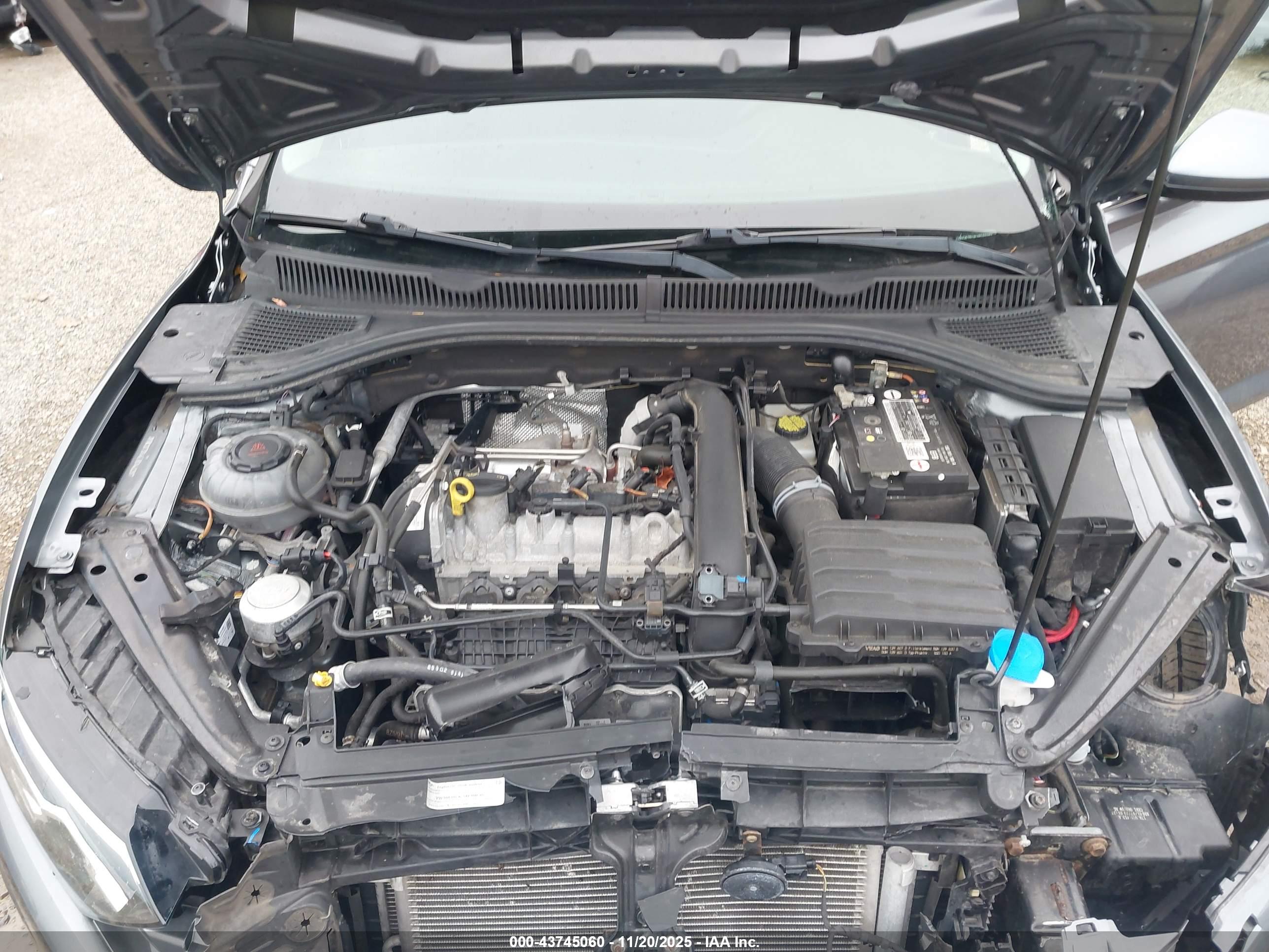 VOLKSWAGEN JETTA image 10