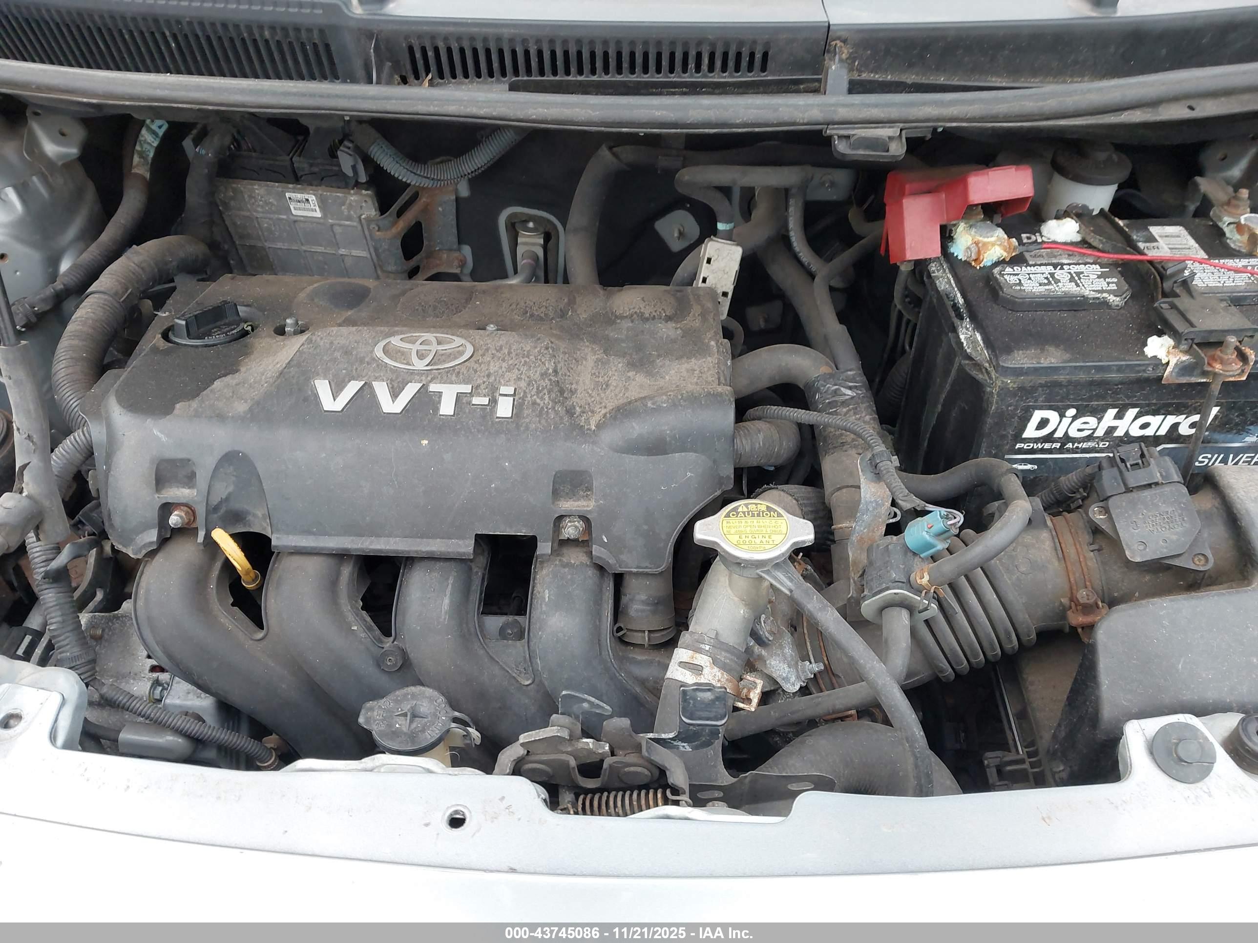 TOYOTA YARIS image 10