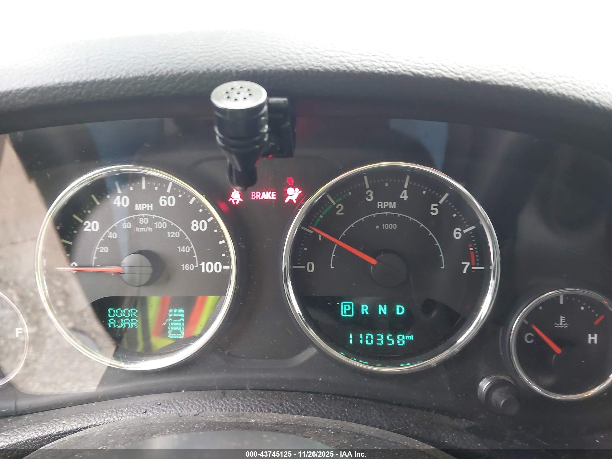 JEEP WRANGLER image 7