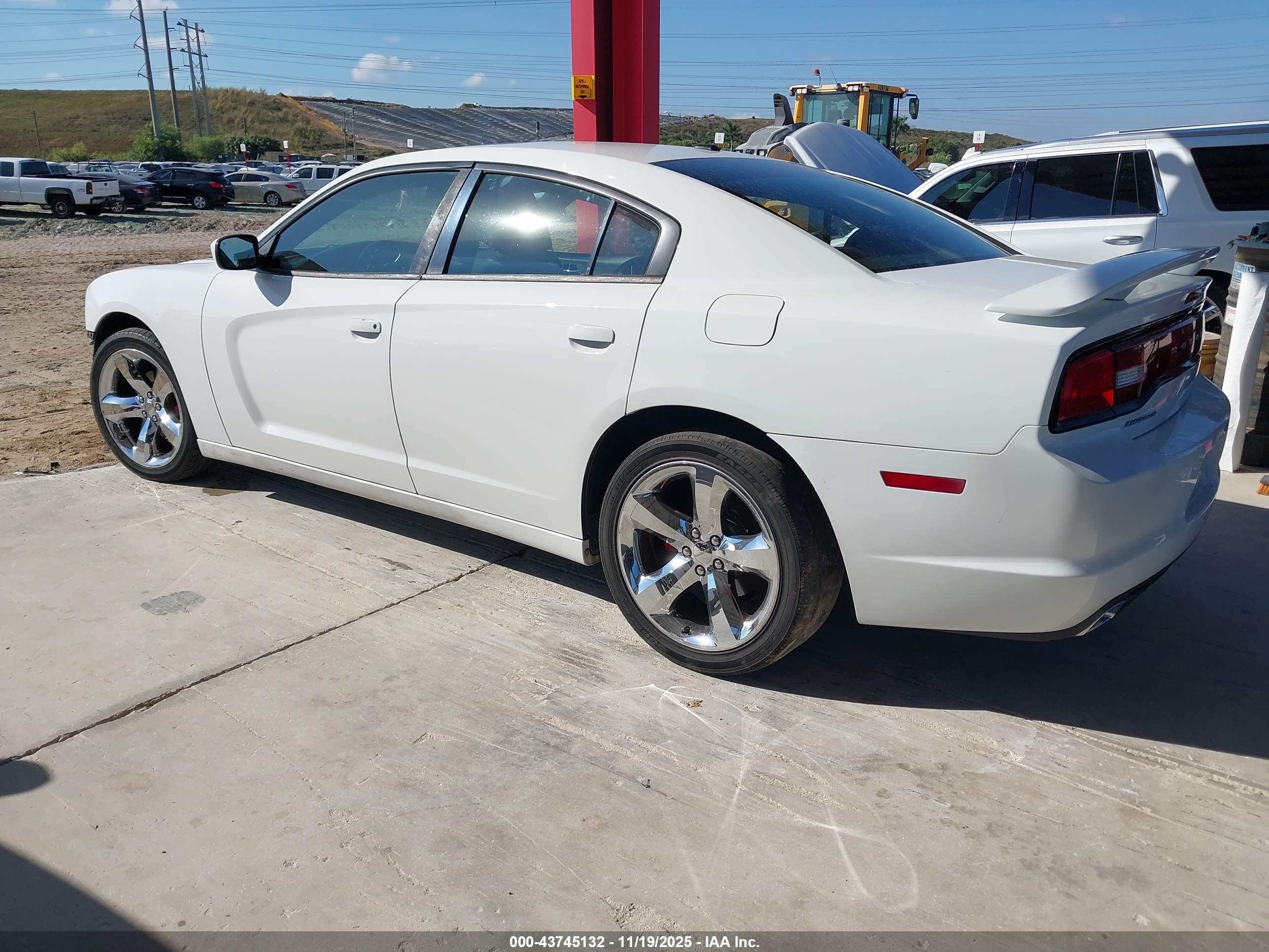 DODGE CHARGER image 3