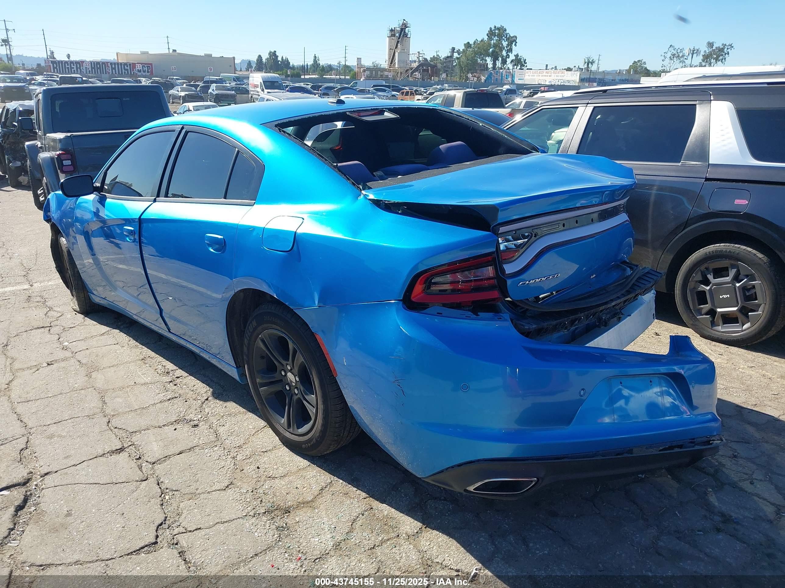 DODGE CHARGER image 3