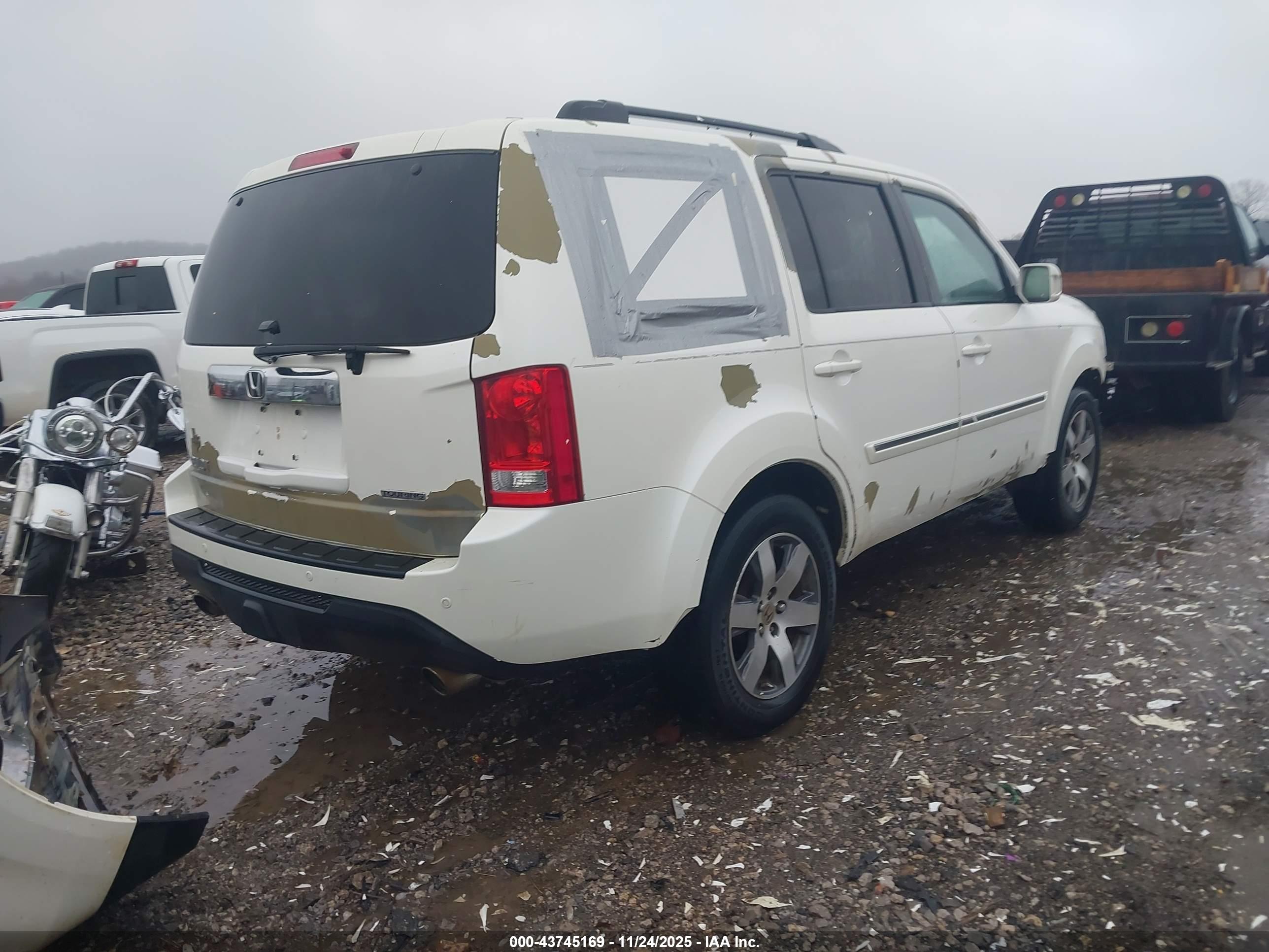 HONDA PILOT image 4