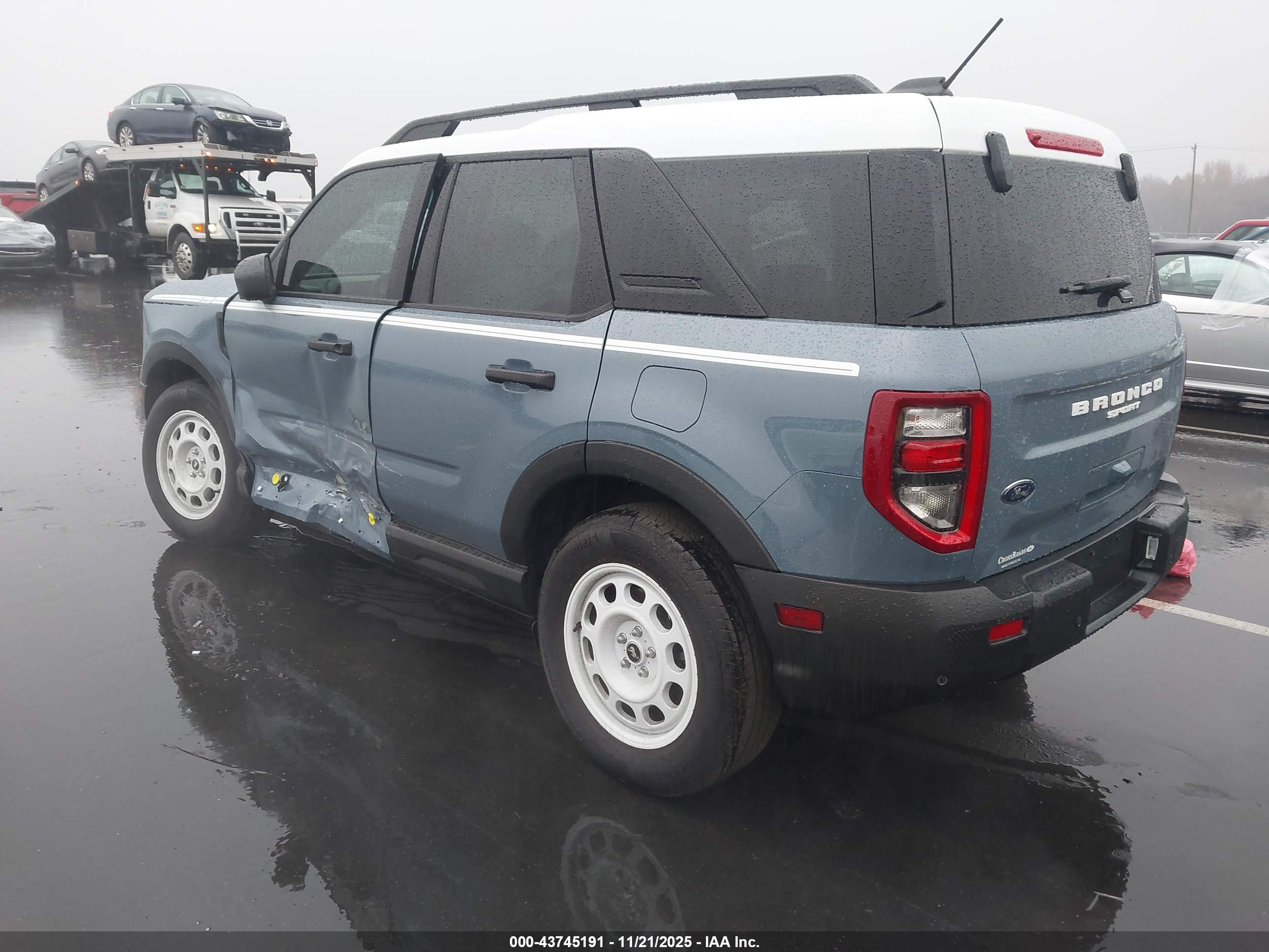 FORD BRONCO image 3
