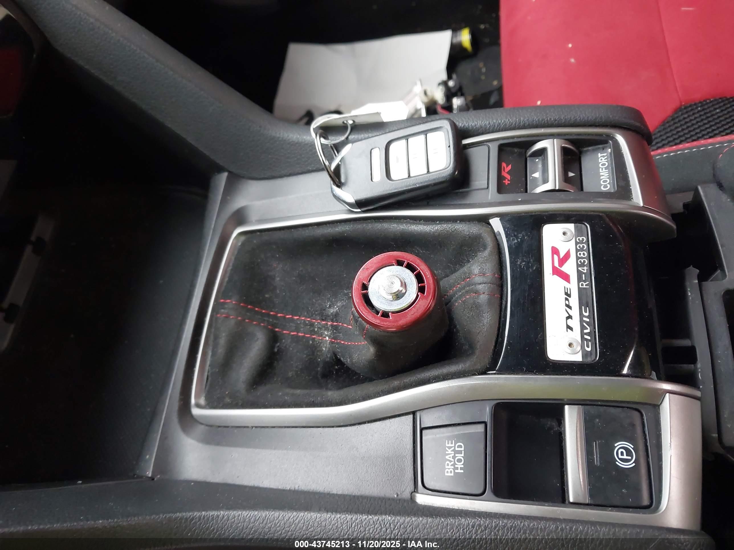 HONDA CIVIC image 11