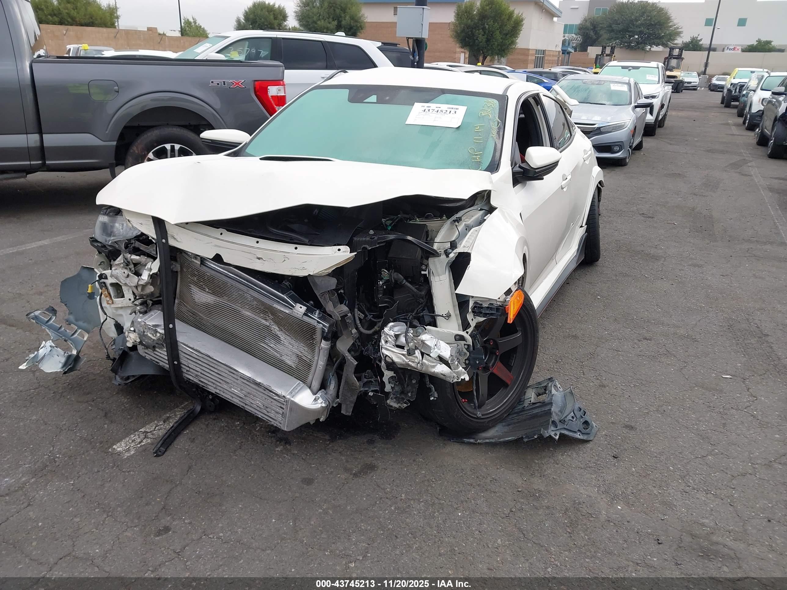 HONDA CIVIC image 2