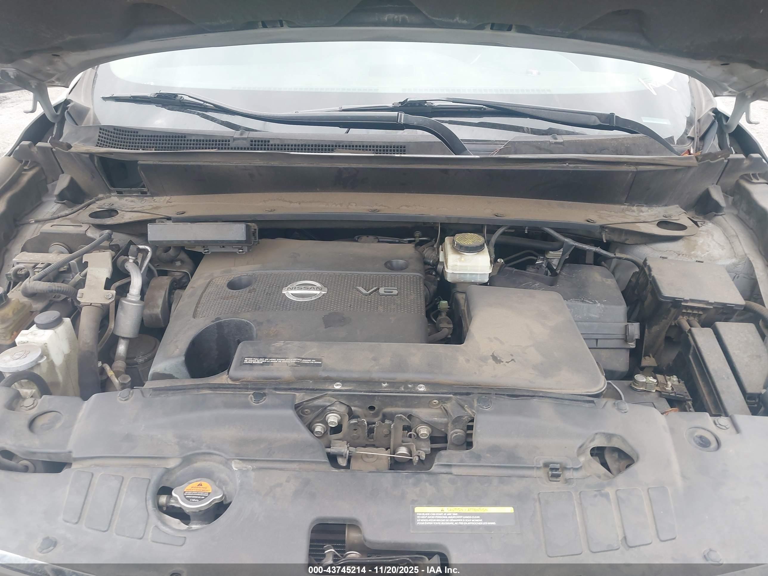 NISSAN PATHFINDER image 10