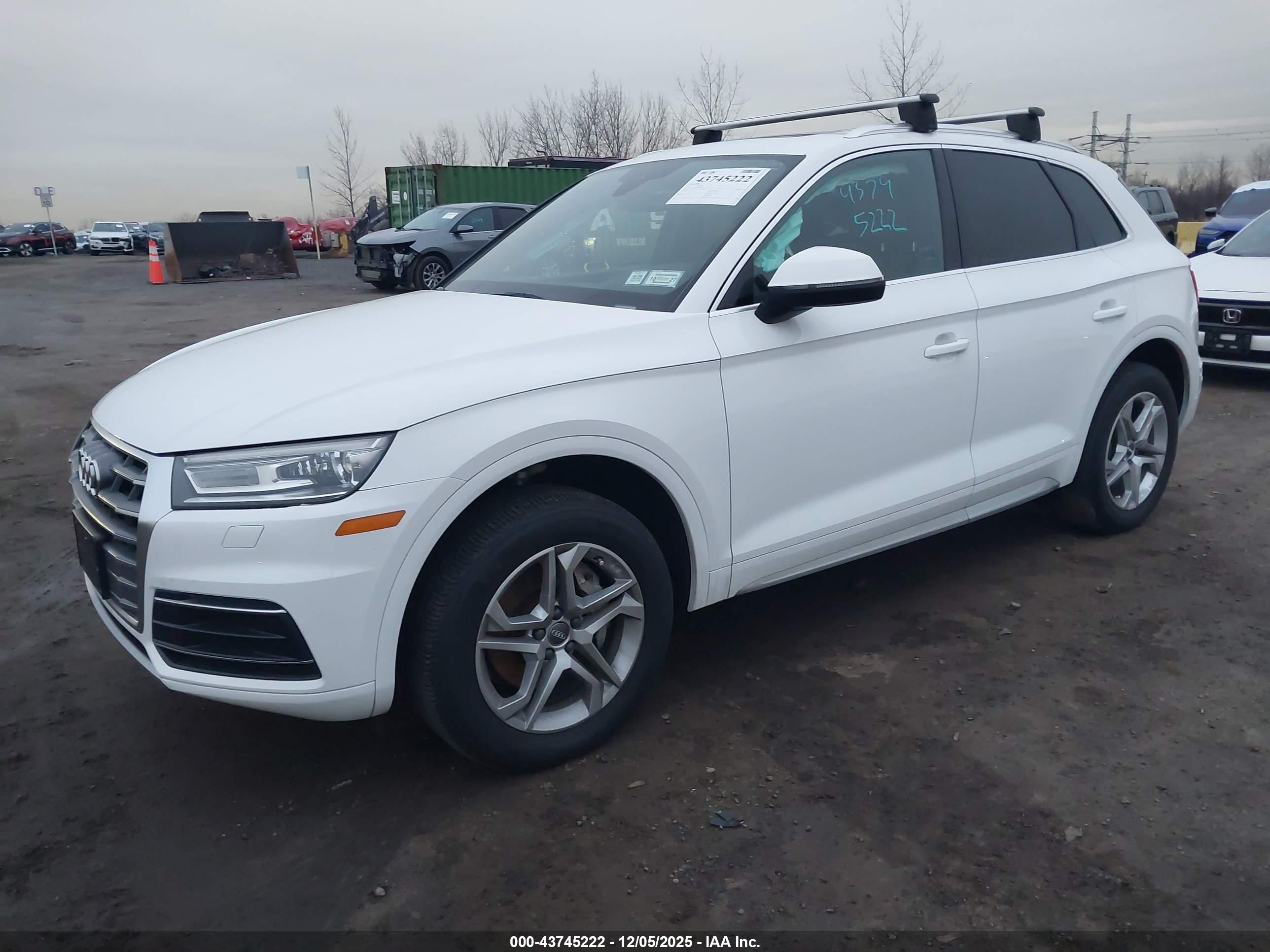 AUDI Q5 image 2