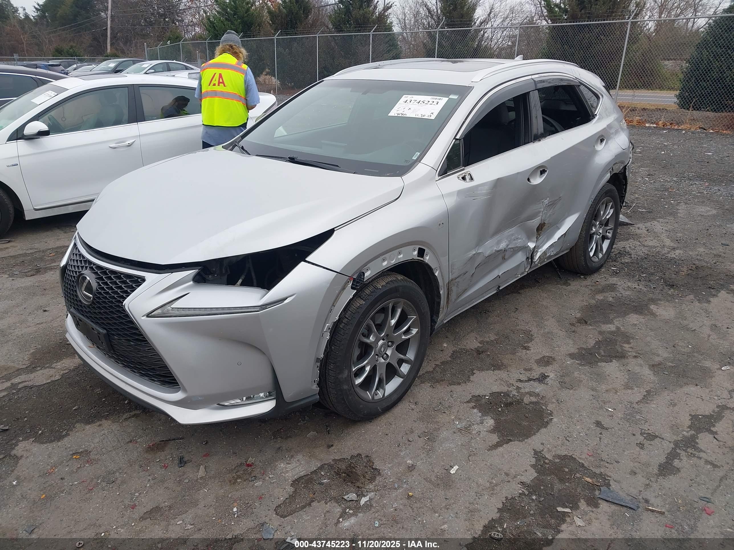LEXUS NX image 2