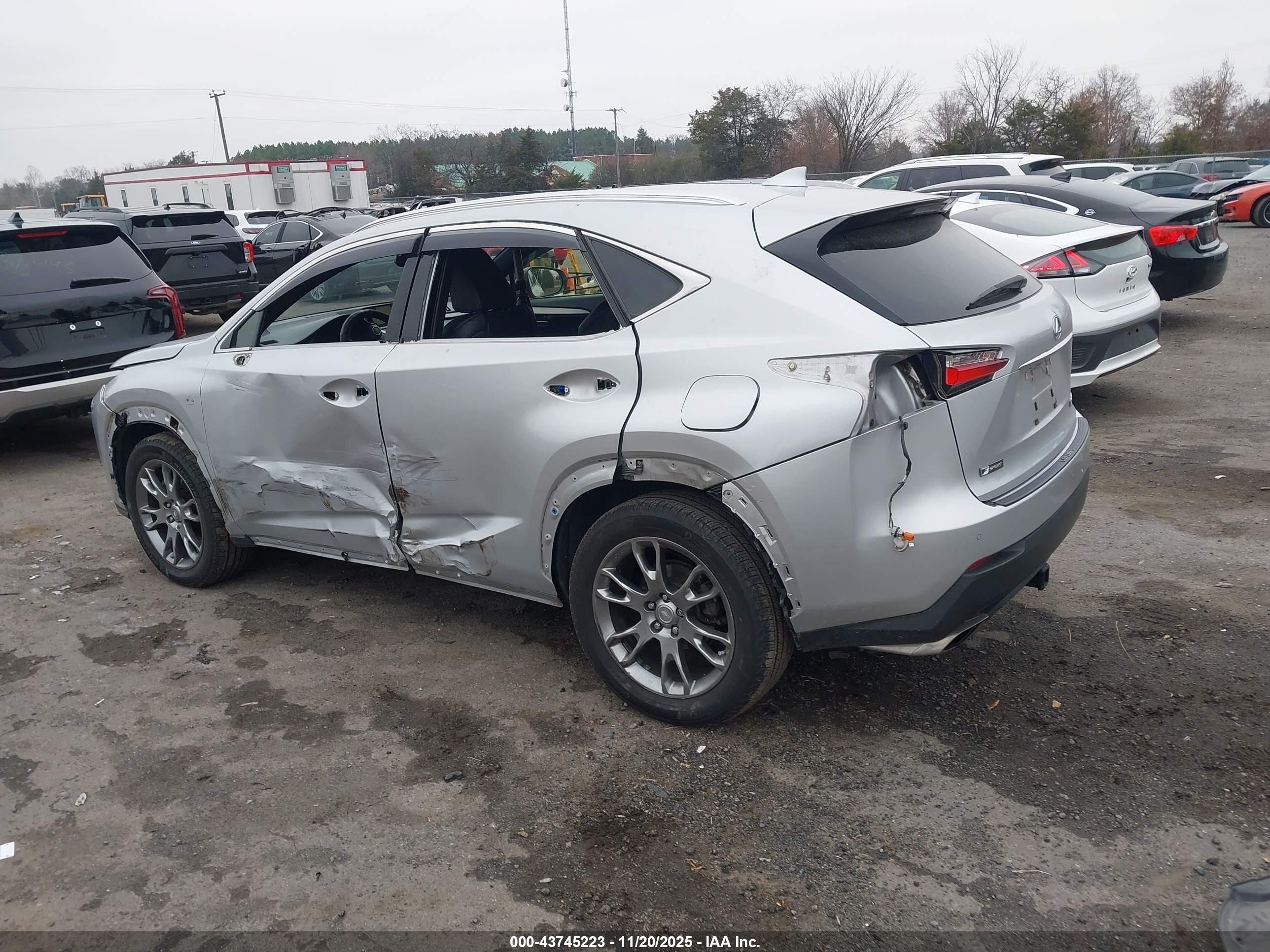LEXUS NX image 3