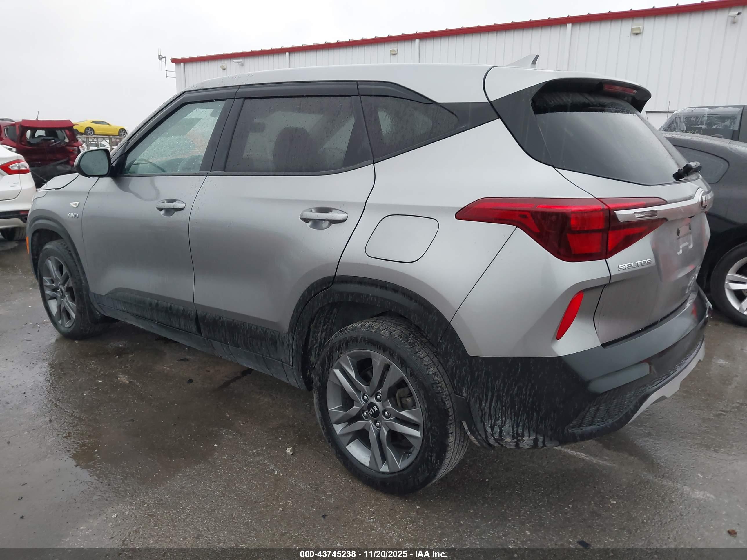 KIA SELTOS image 3