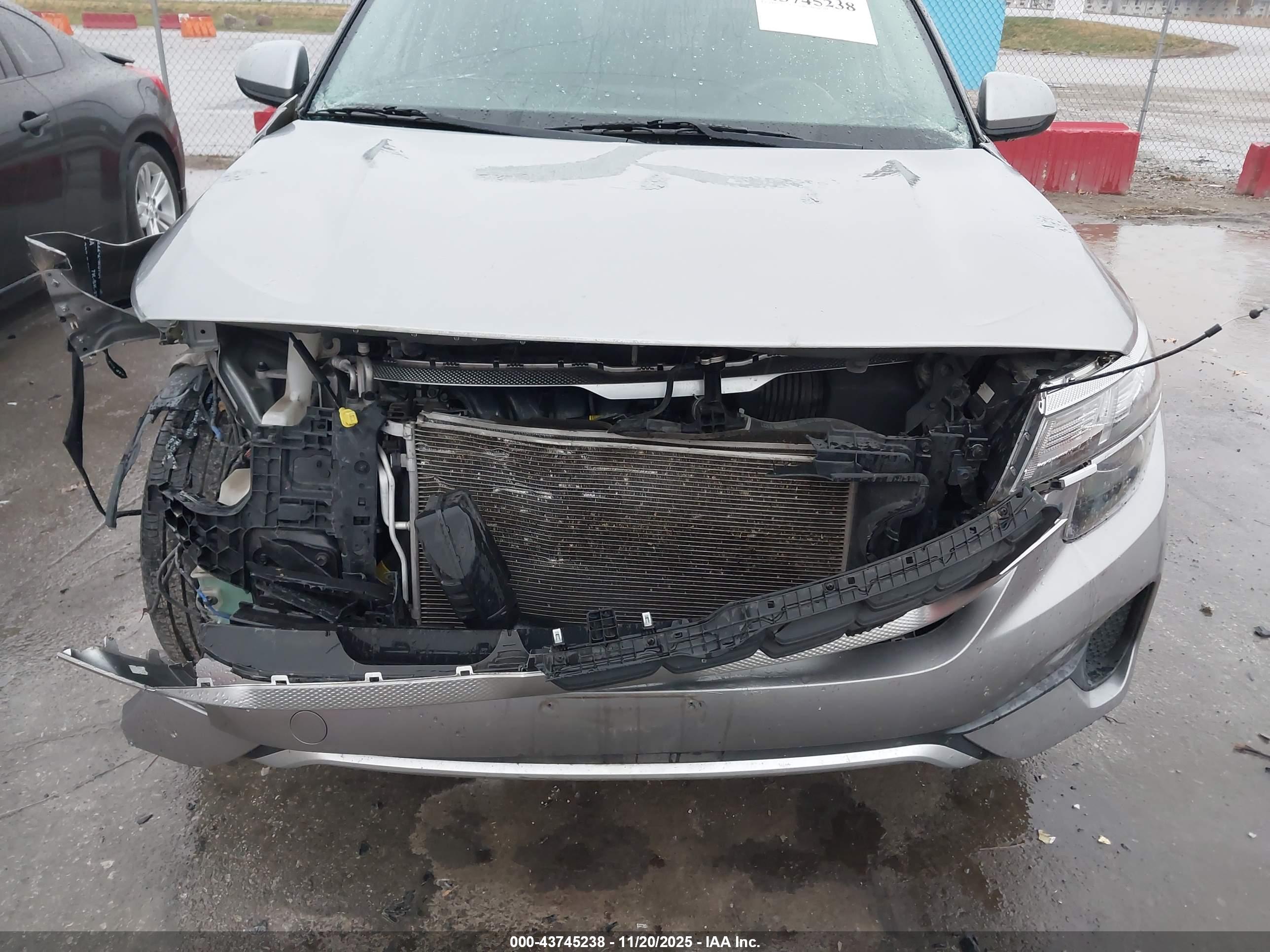 KIA SELTOS image 6