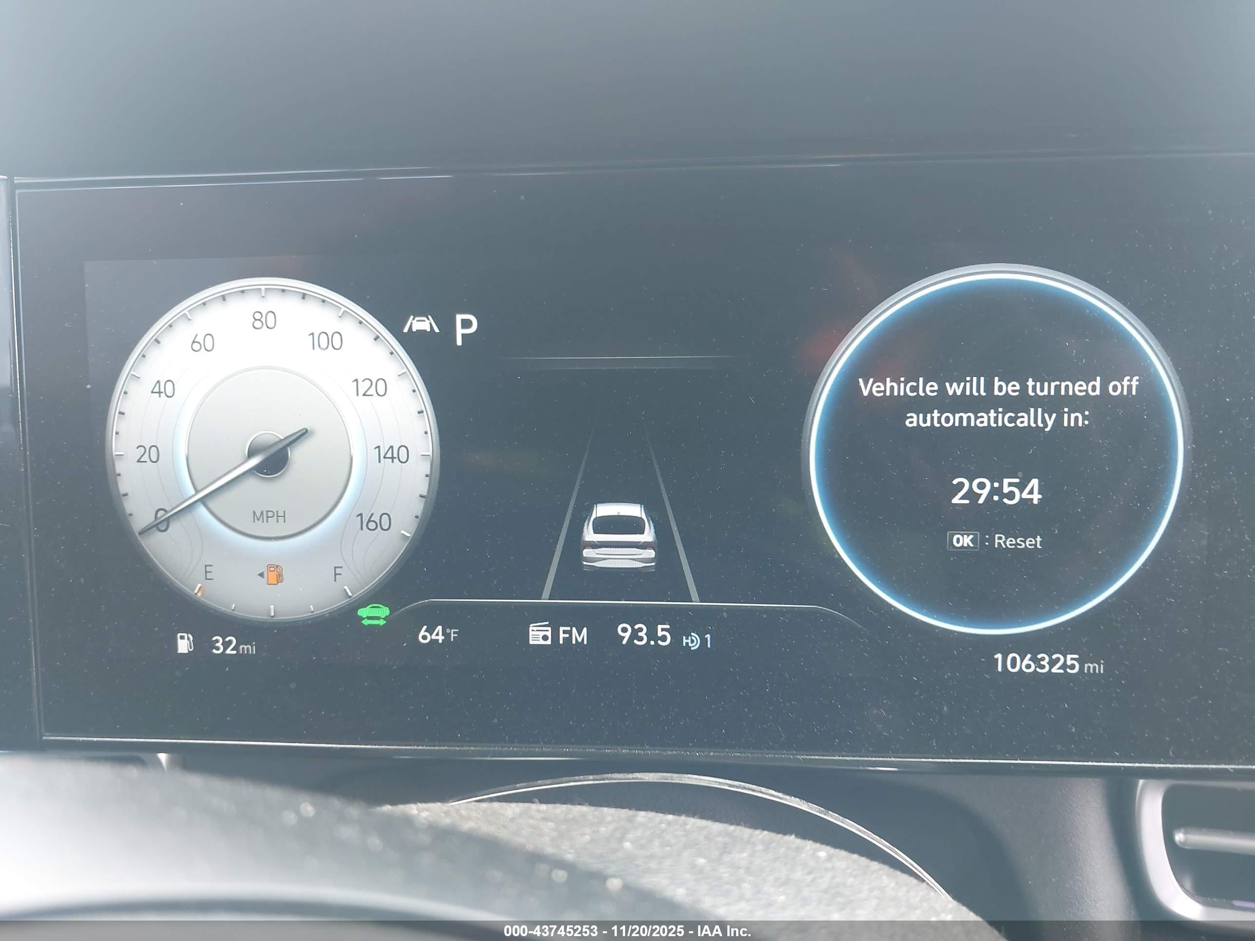 HYUNDAI ELANTRA image 7