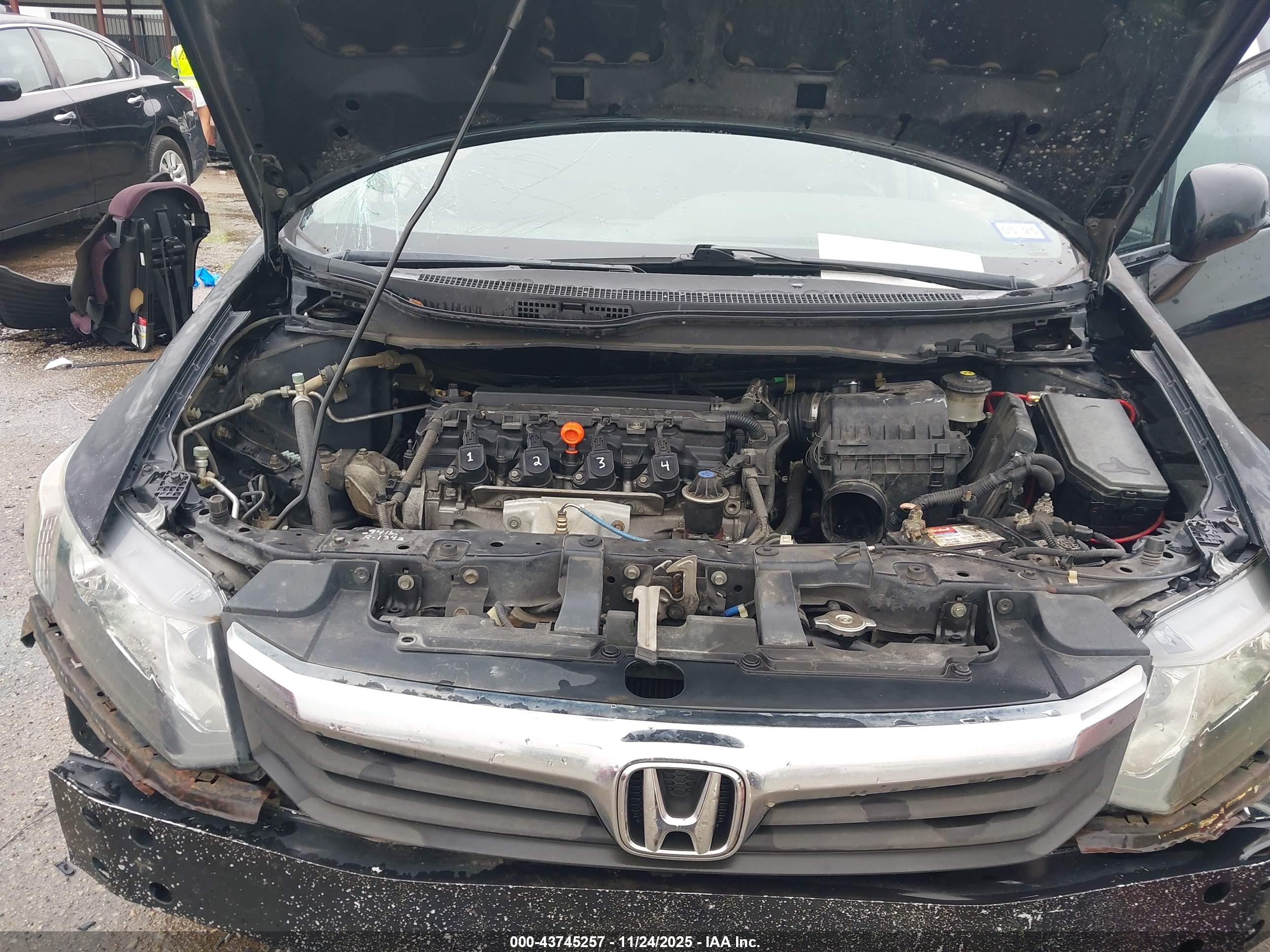 HONDA CIVIC image 10