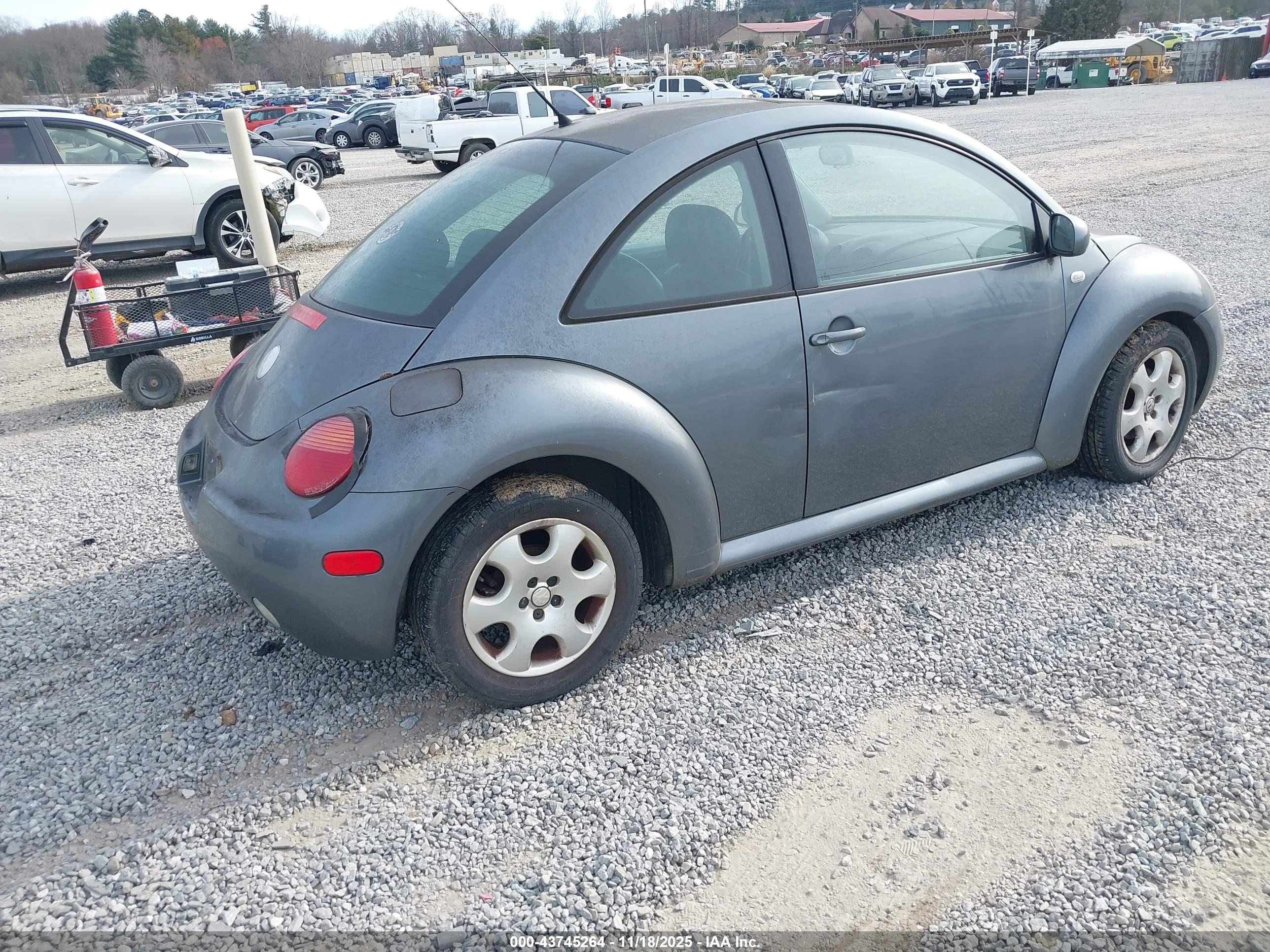 VOLKSWAGEN NEW image 4