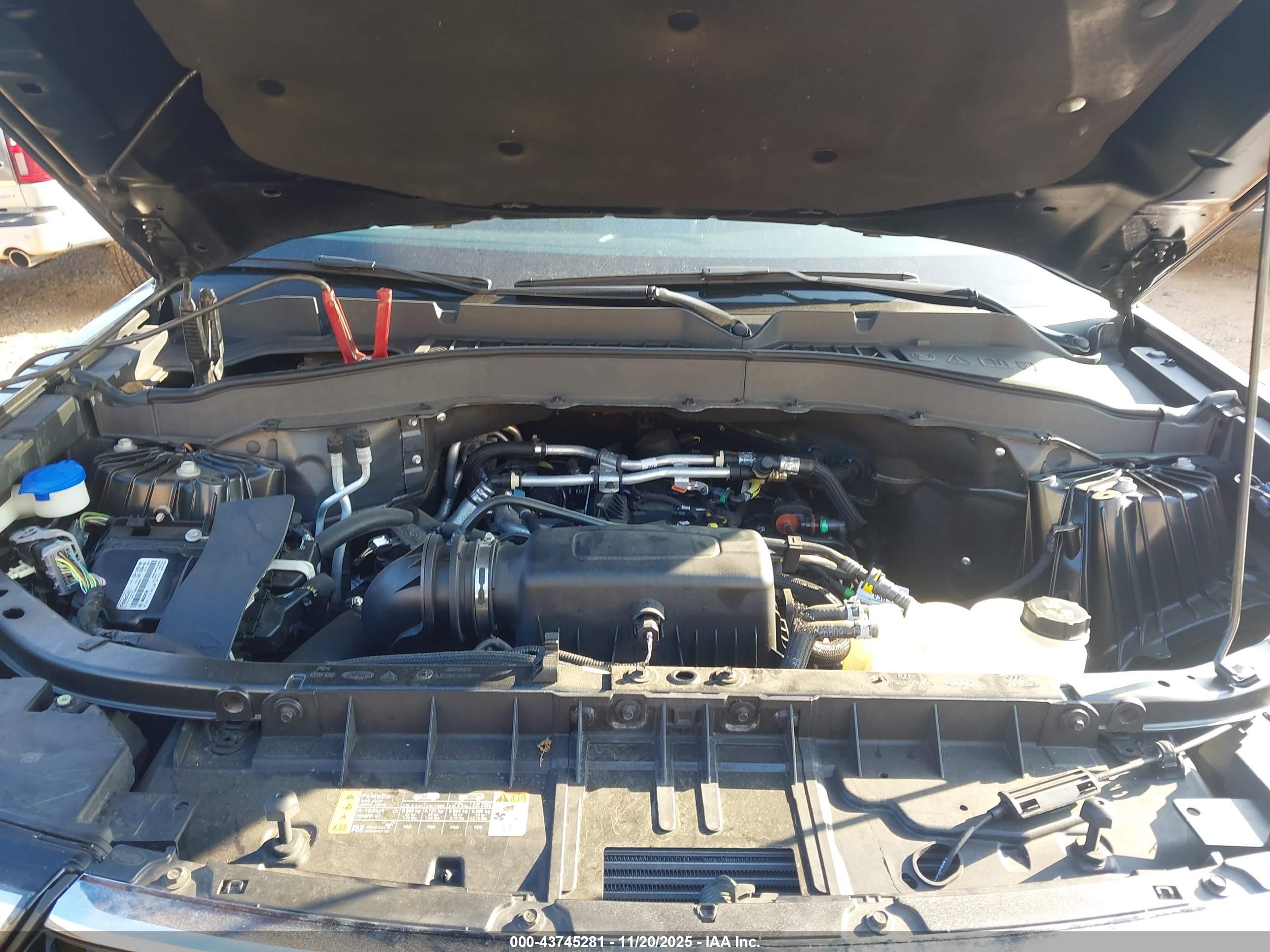 FORD EXPLORER image 10