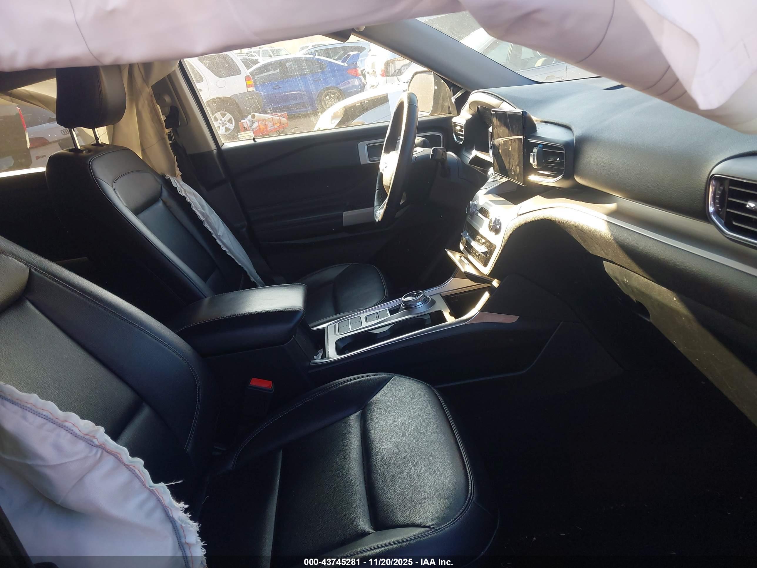 FORD EXPLORER image 5