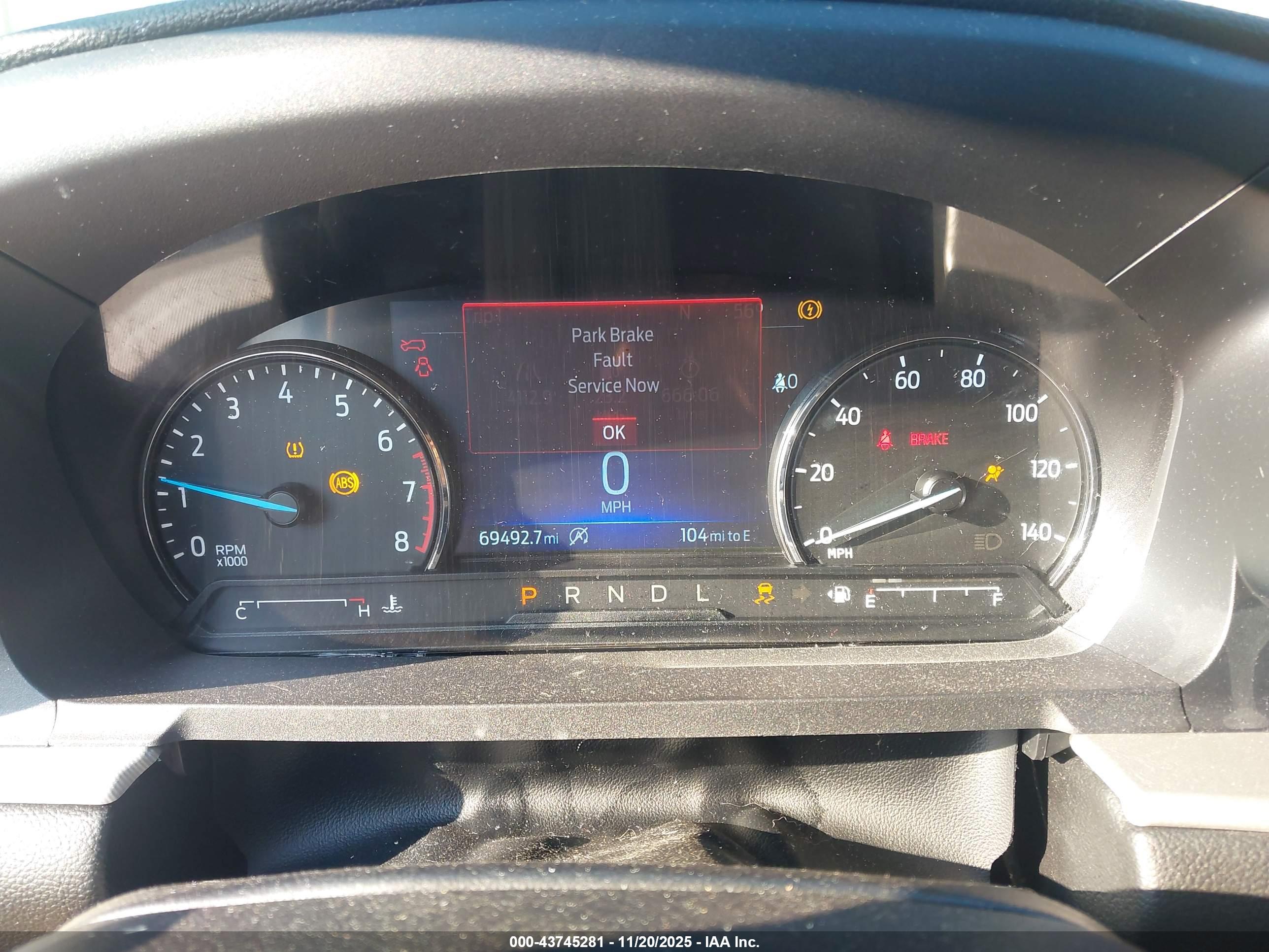 FORD EXPLORER image 7