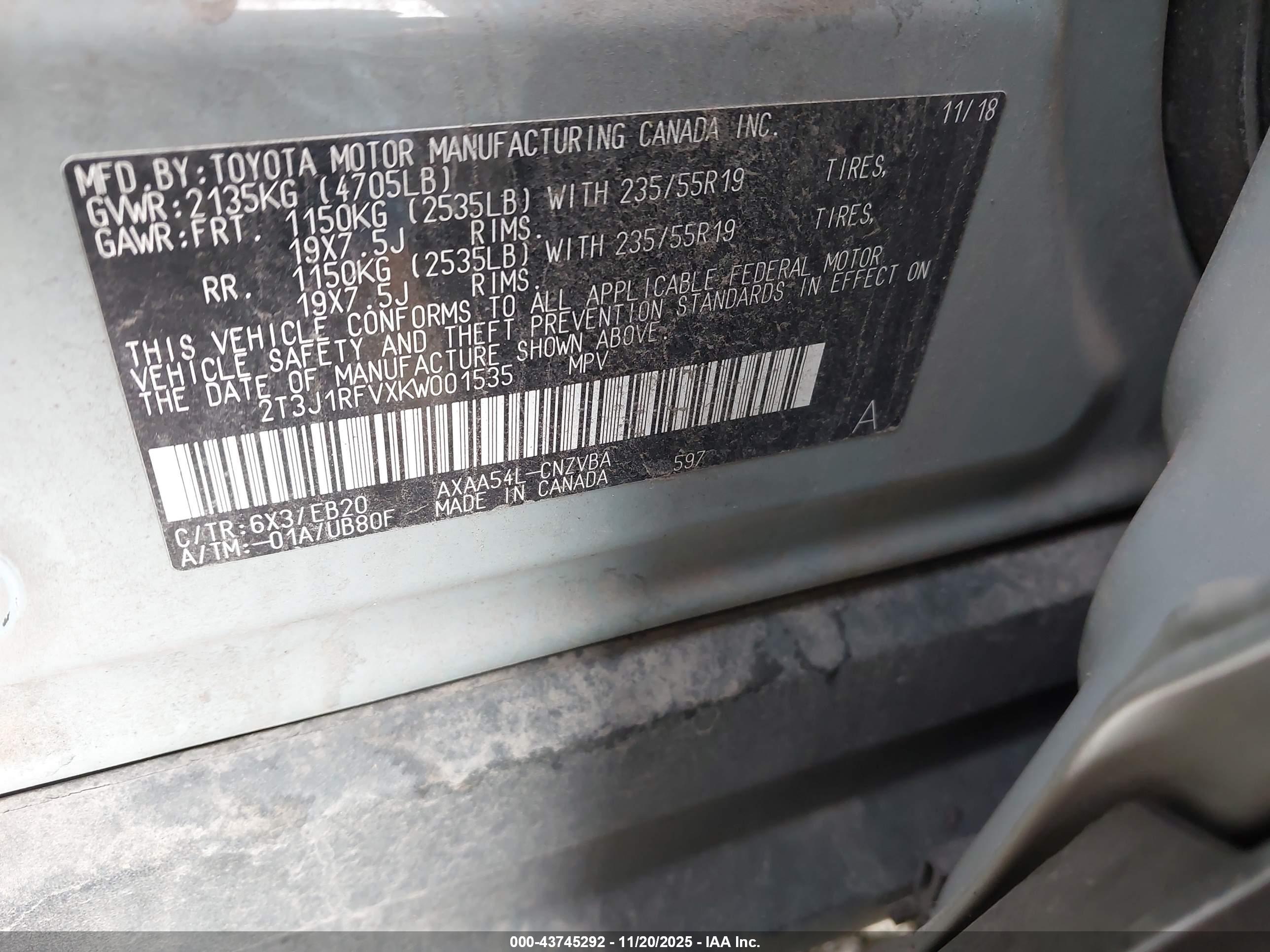 TOYOTA RAV4 image 9