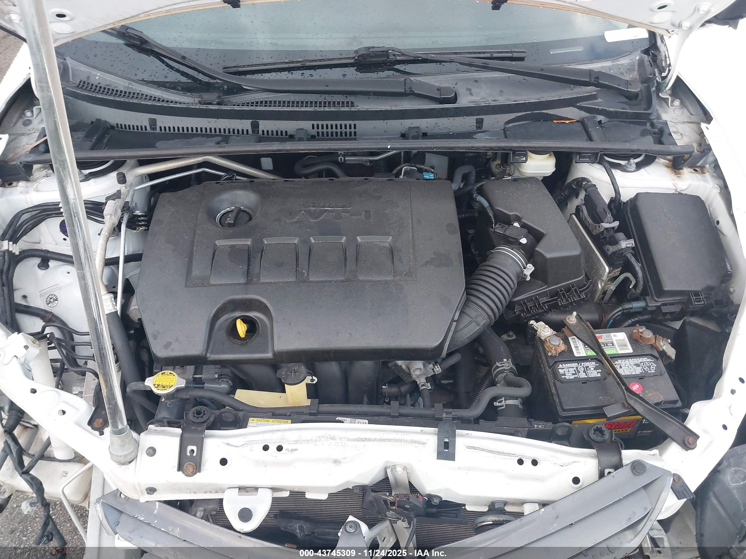 TOYOTA COROLLA image 10