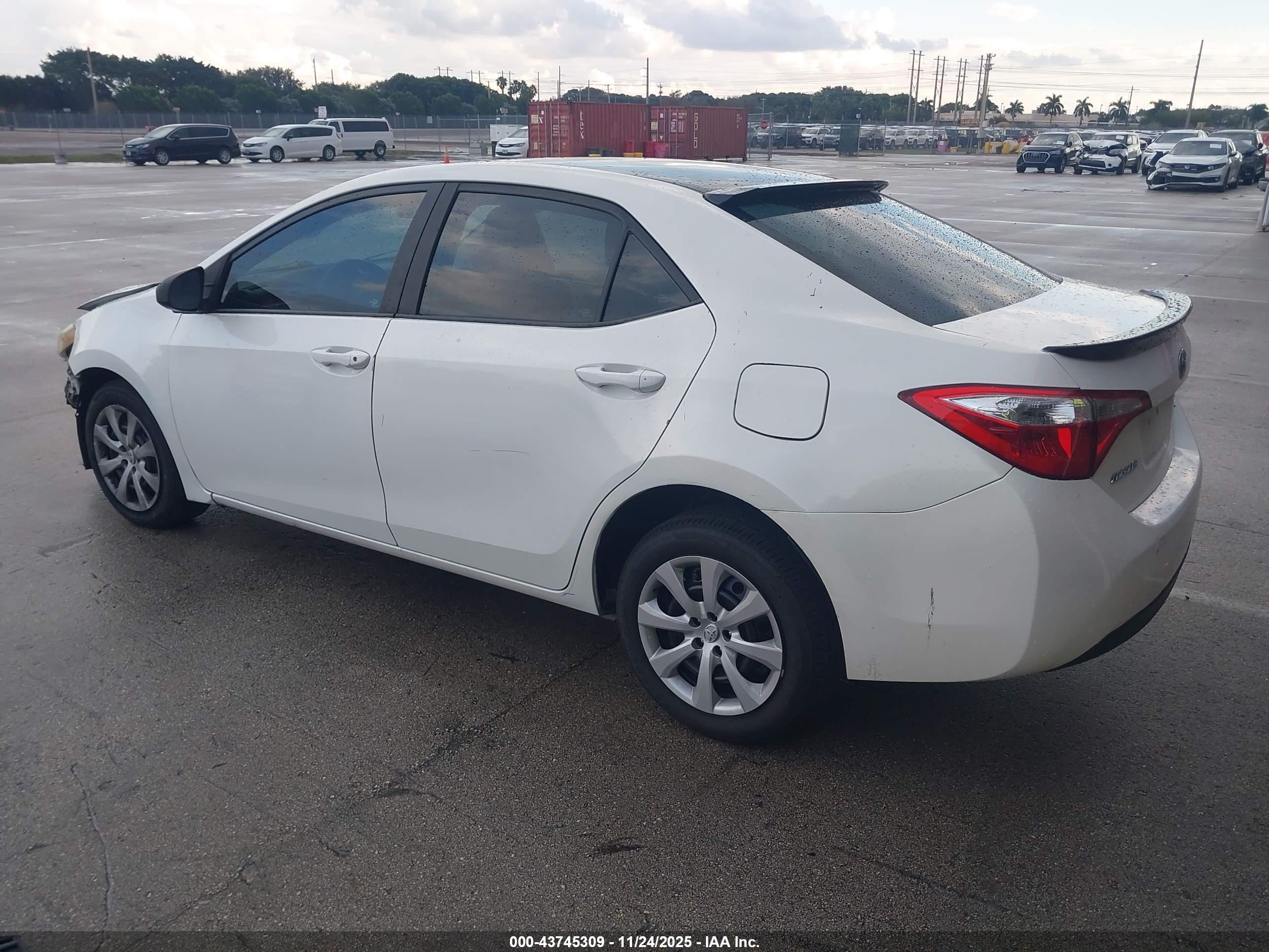 TOYOTA COROLLA image 3