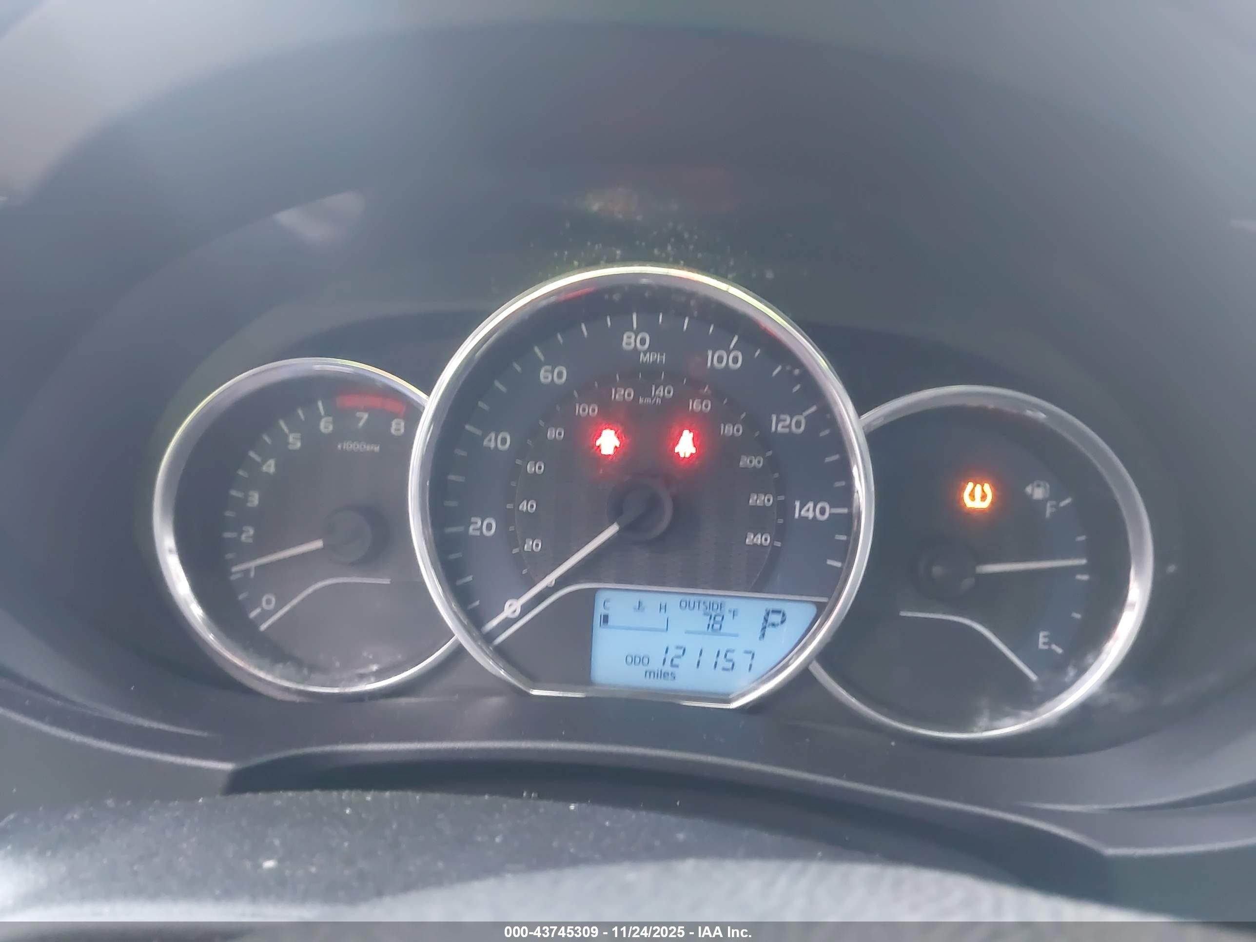 TOYOTA COROLLA image 7