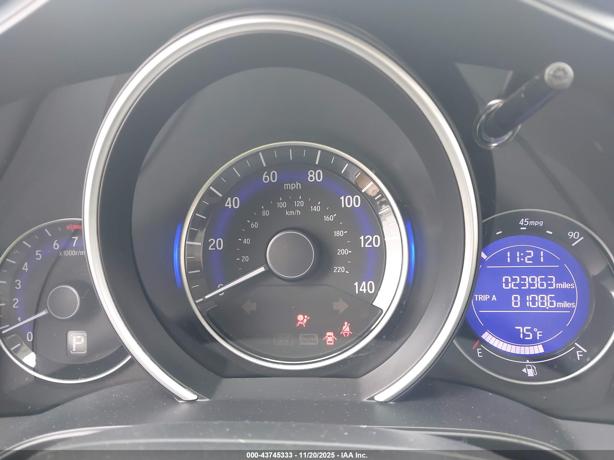 HONDA FIT image 7