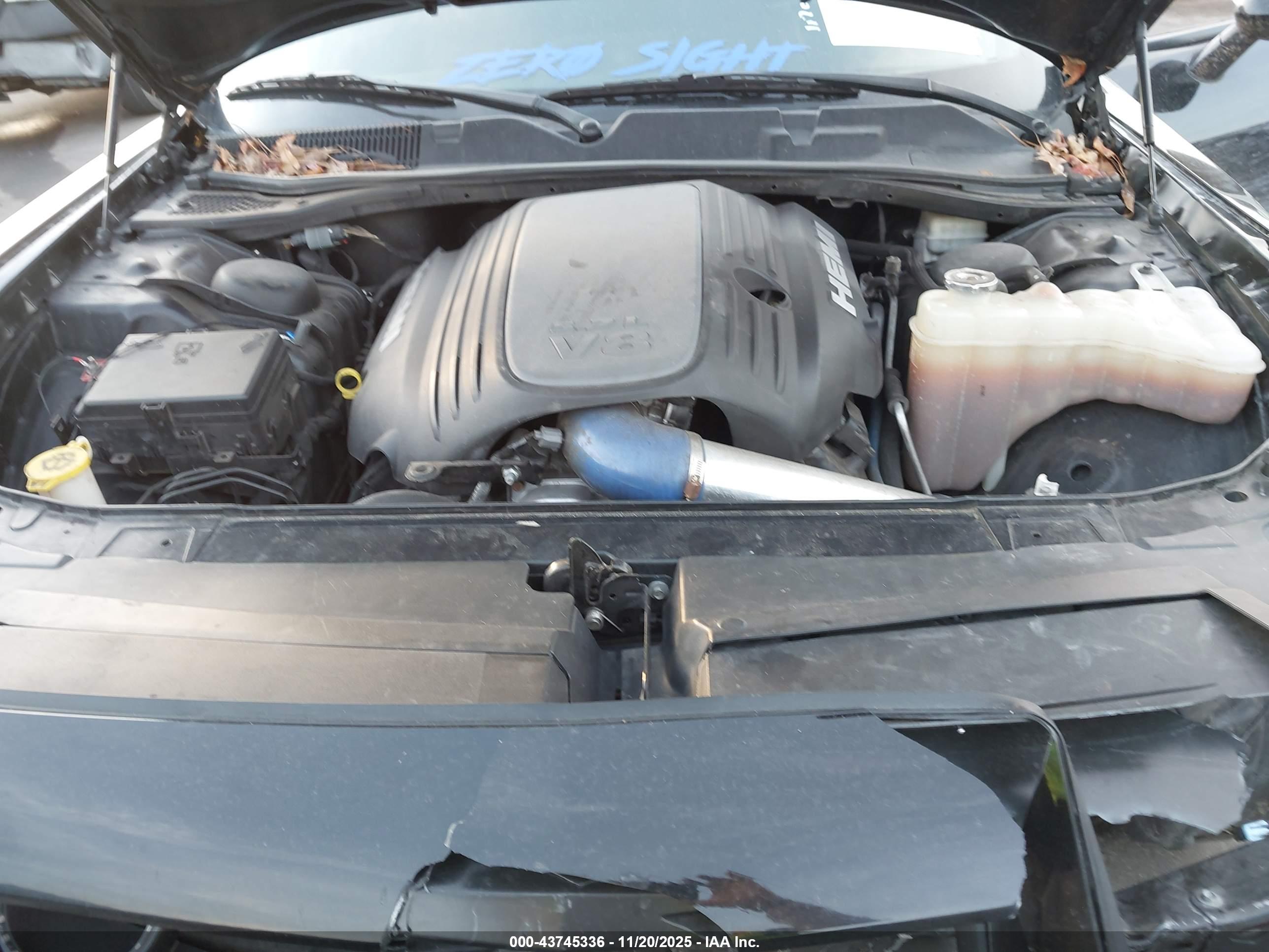 DODGE CHALLENGER image 10