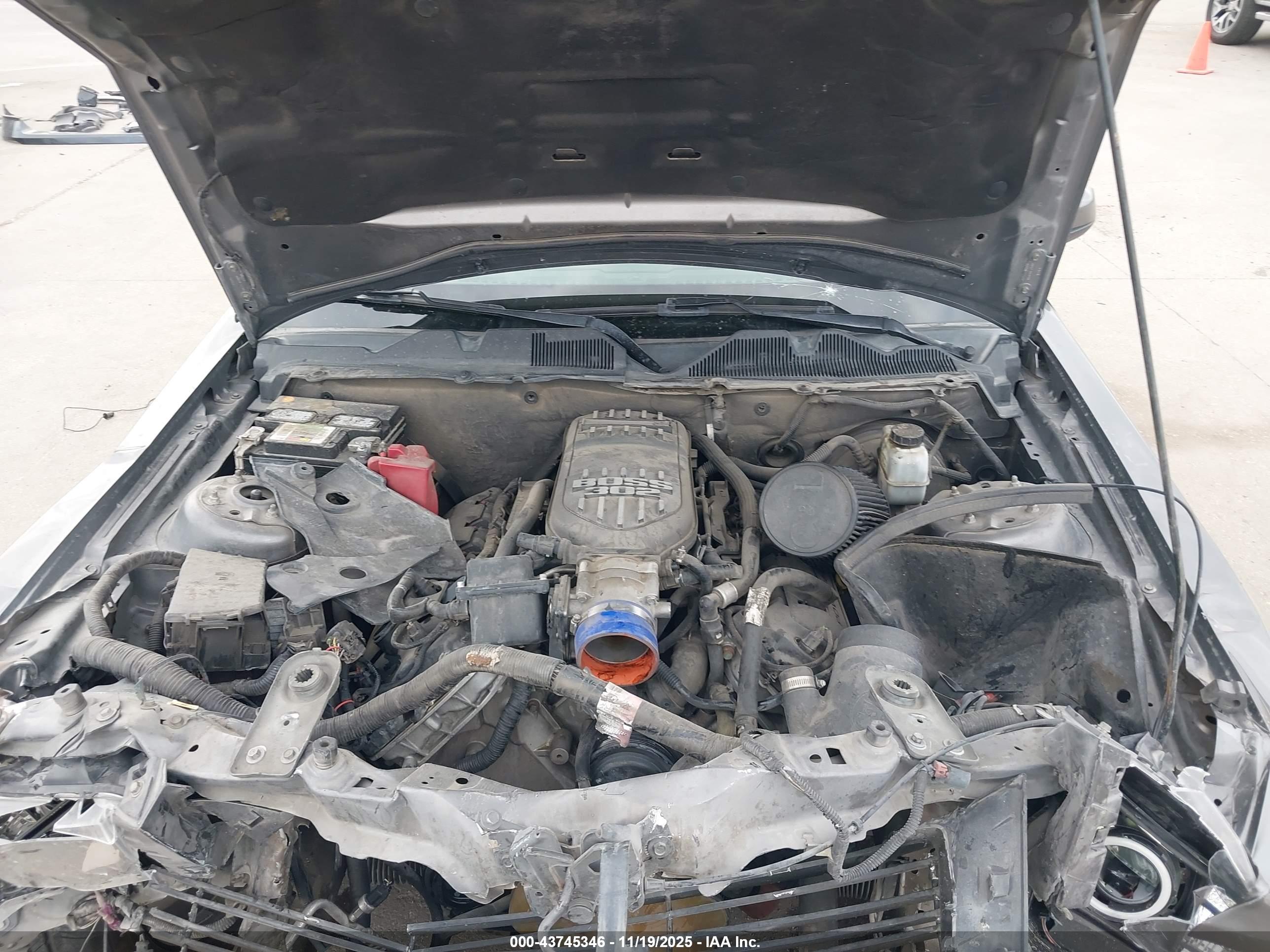 FORD MUSTANG image 10