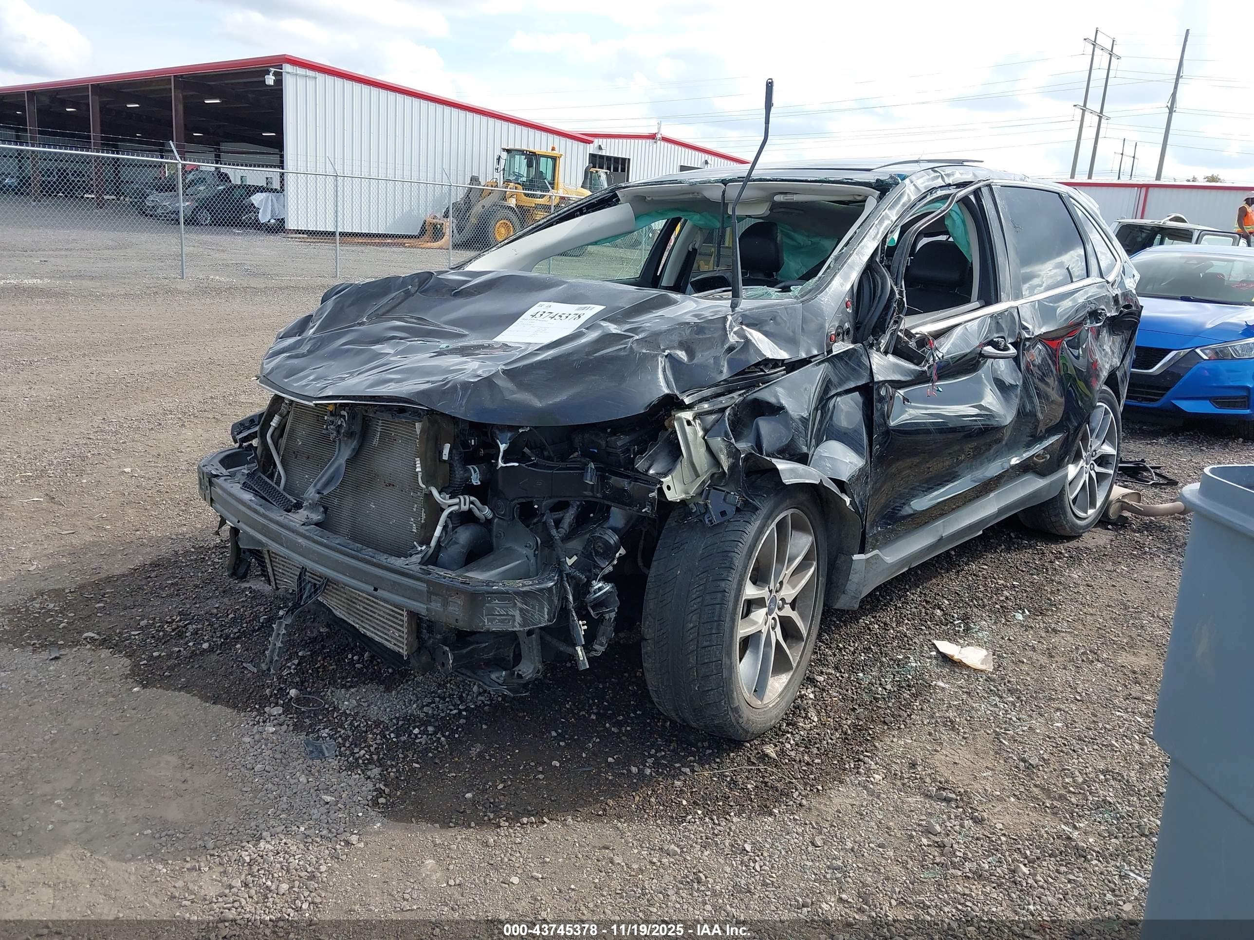 FORD EDGE image 2