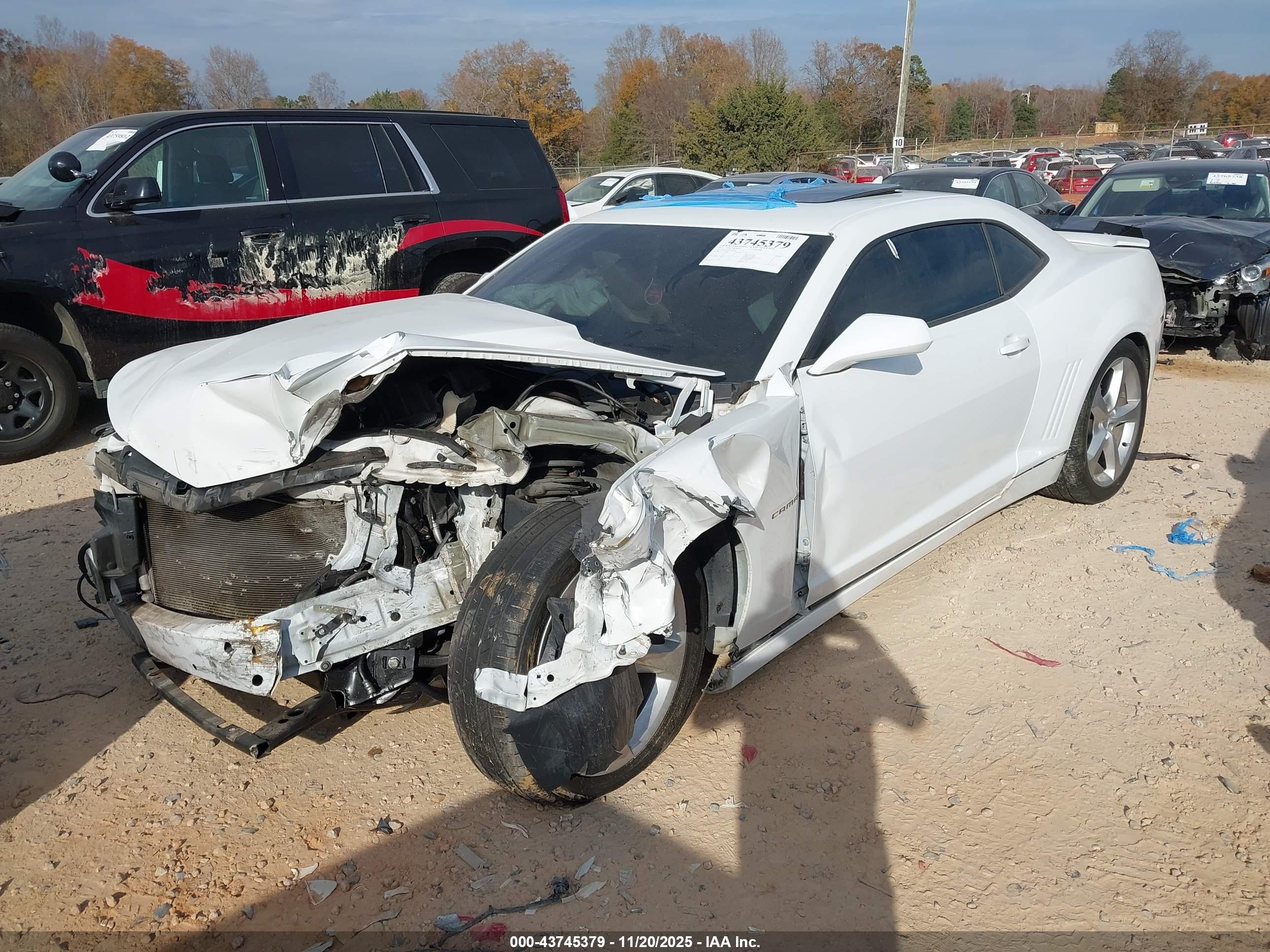 CHEVROLET CAMARO image 2