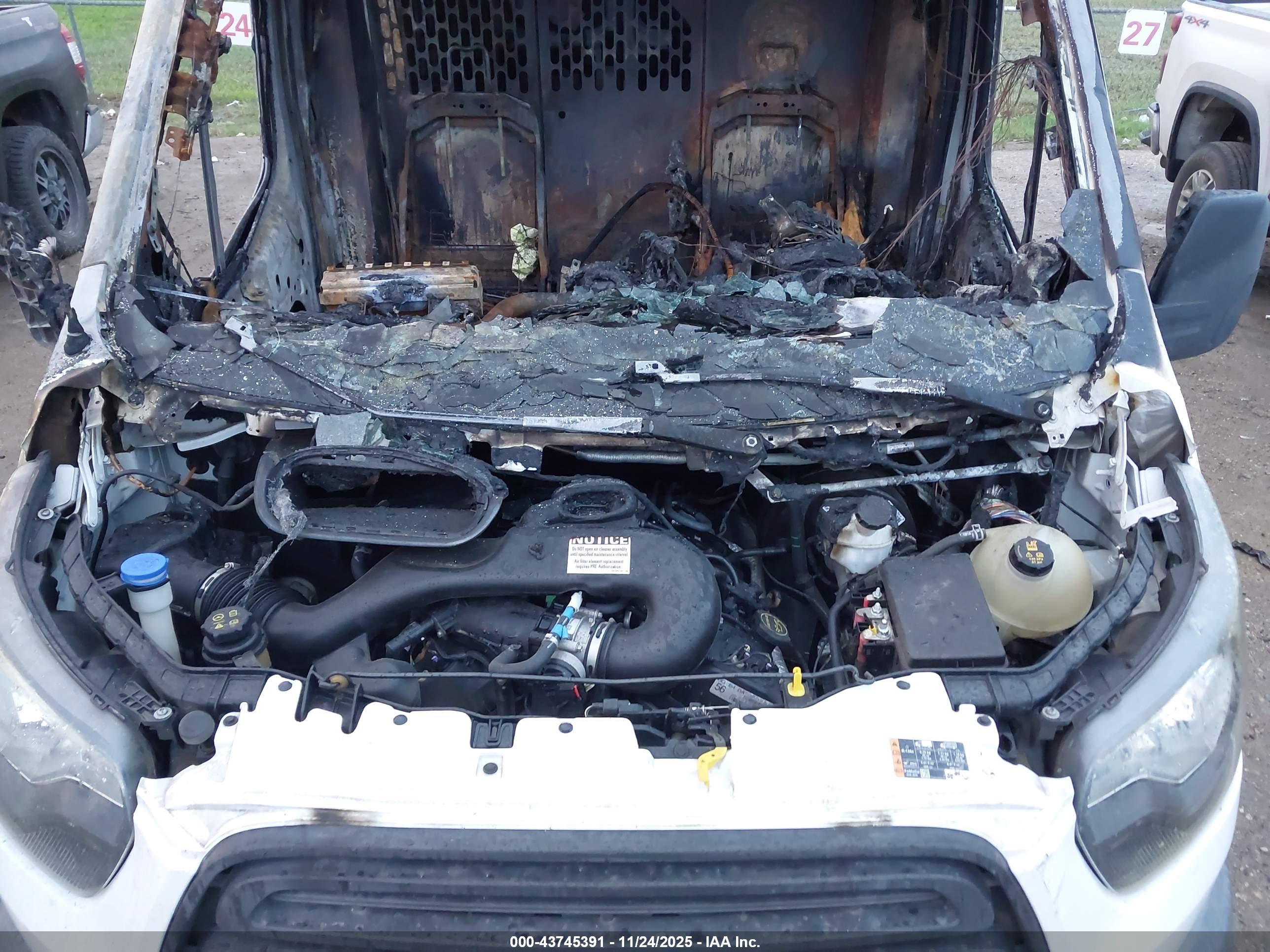 FORD TRANSIT-150 image 10