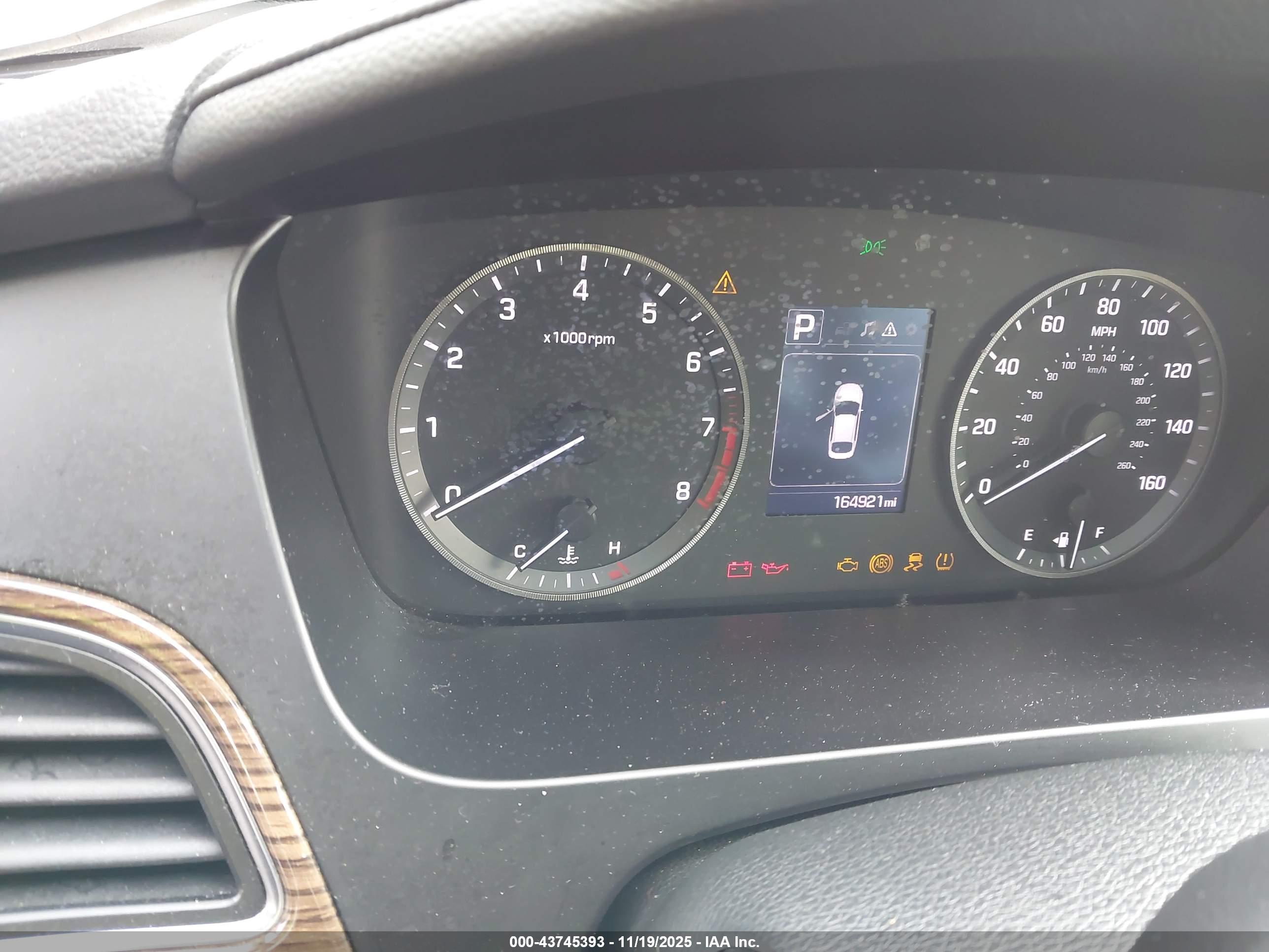 HYUNDAI SONATA image 7
