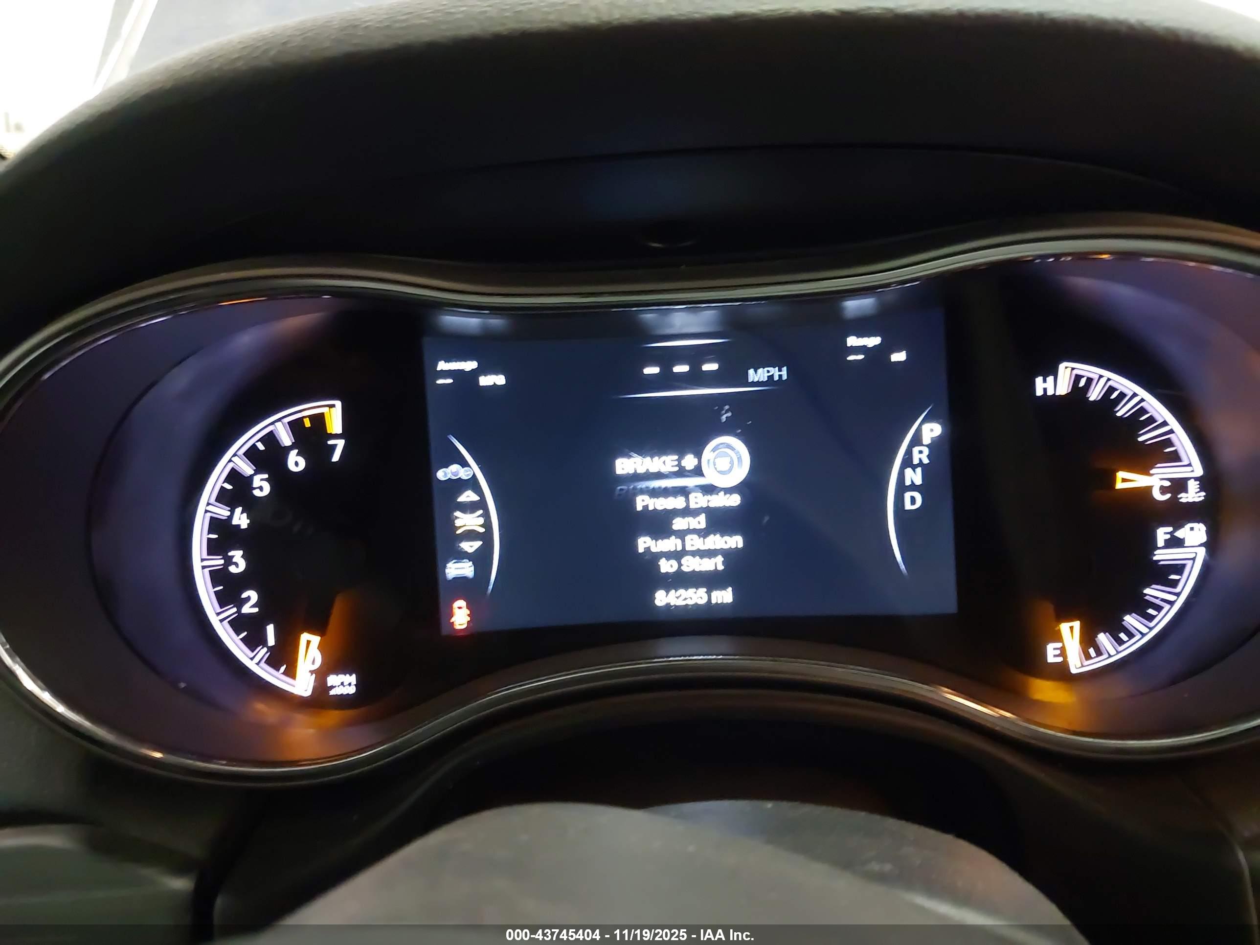 JEEP GRAND image 7
