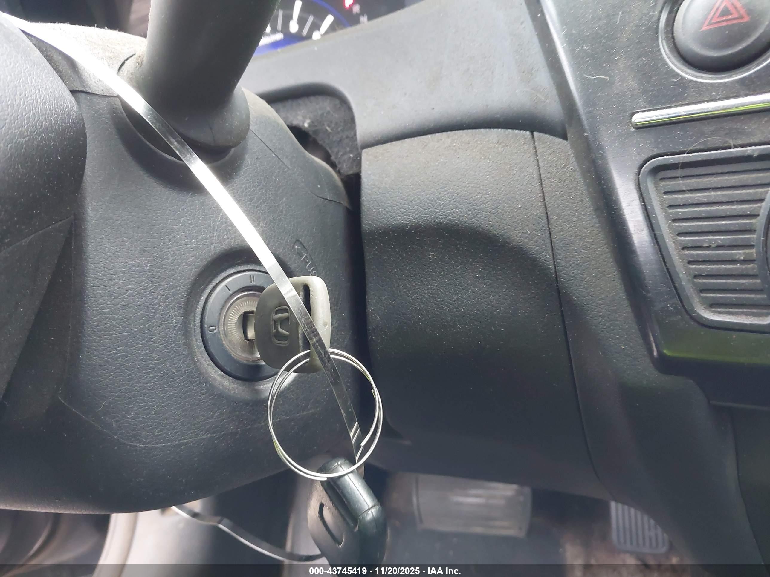 HONDA CIVIC image 11
