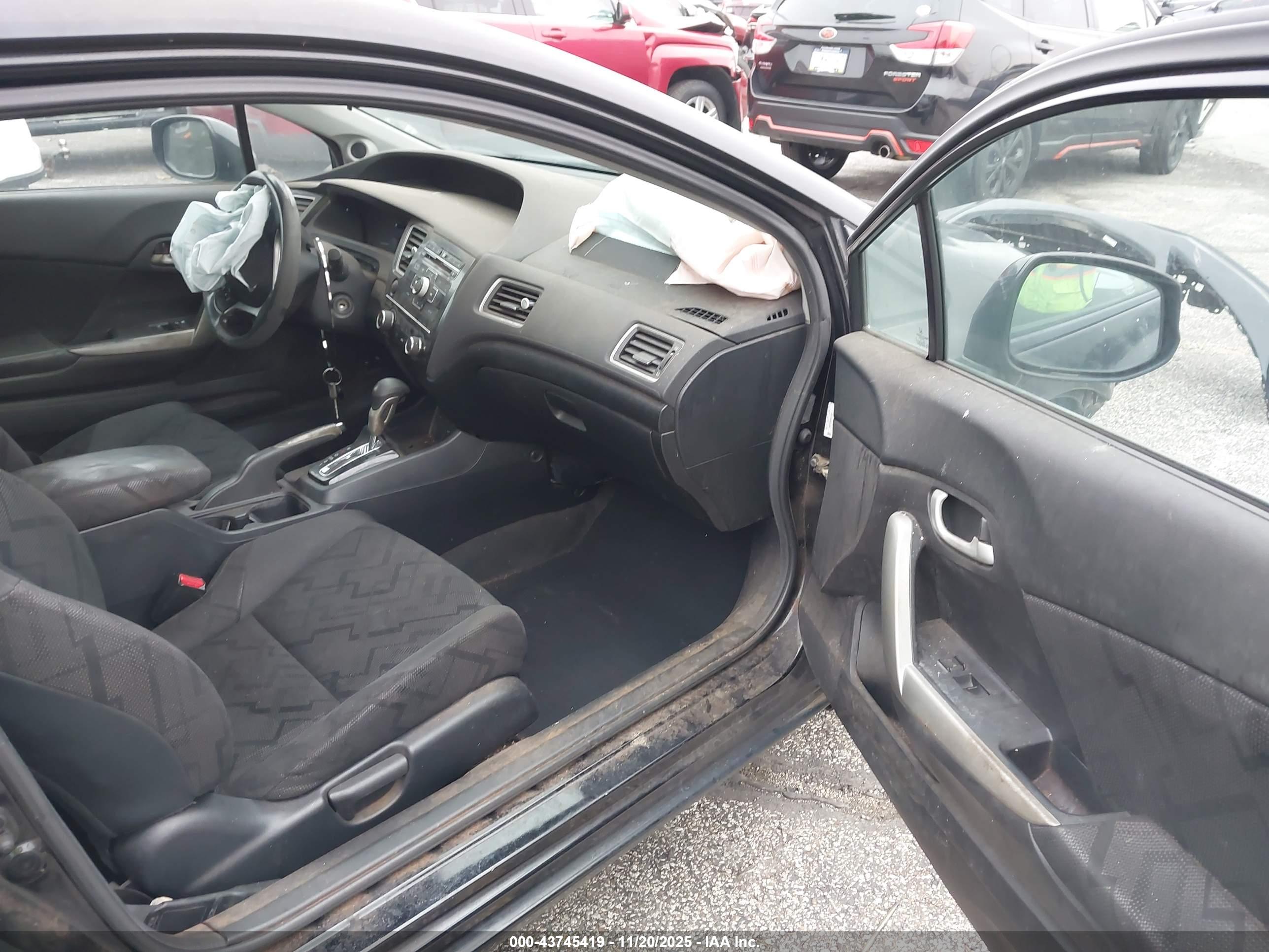 HONDA CIVIC image 5