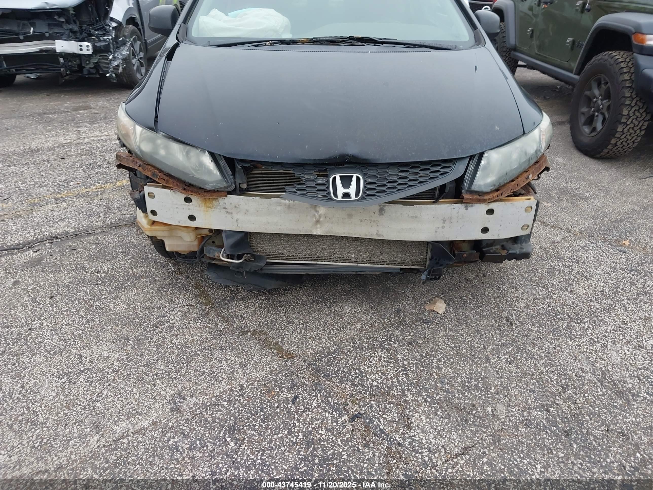 HONDA CIVIC image 6