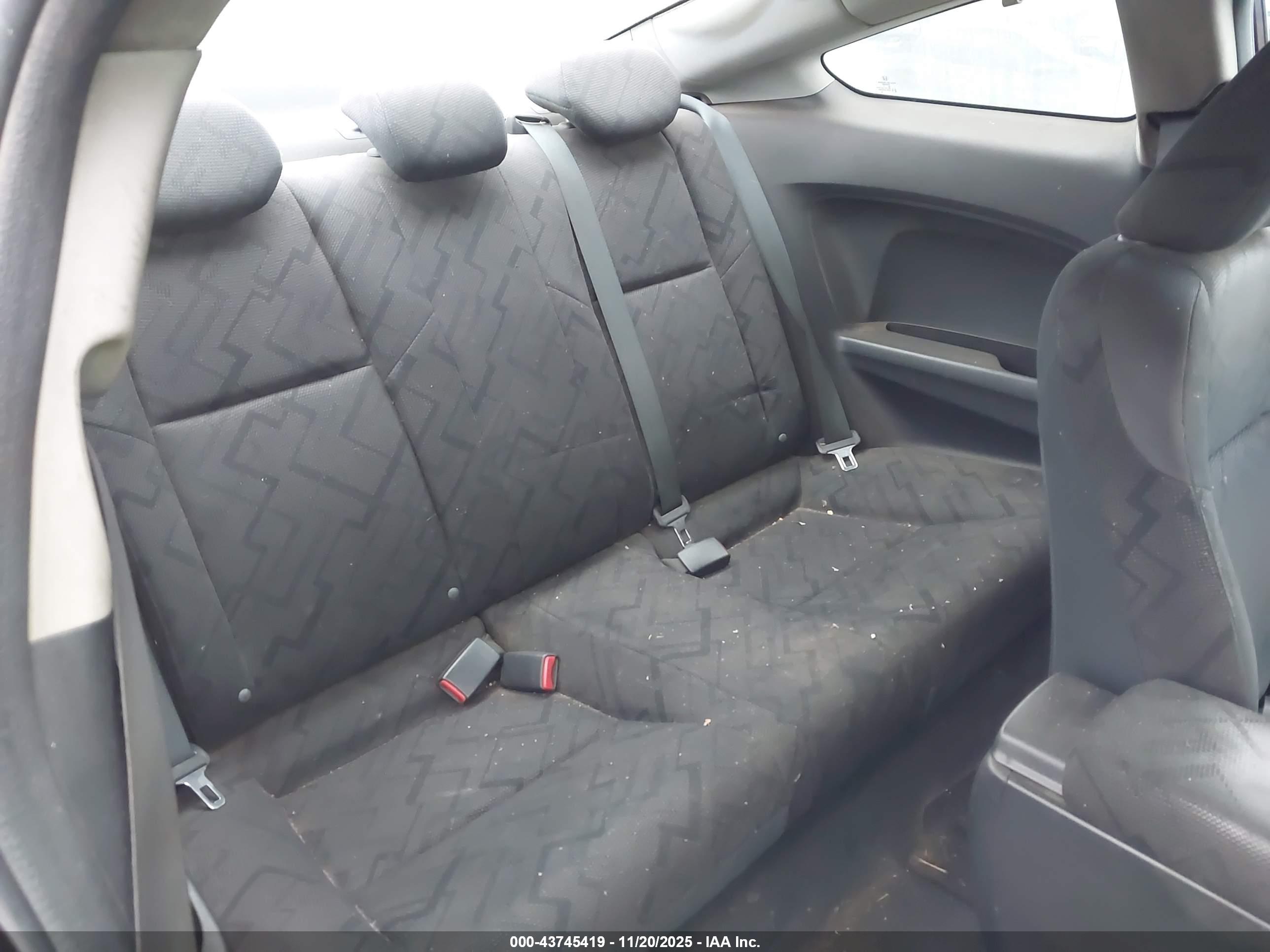 HONDA CIVIC image 8