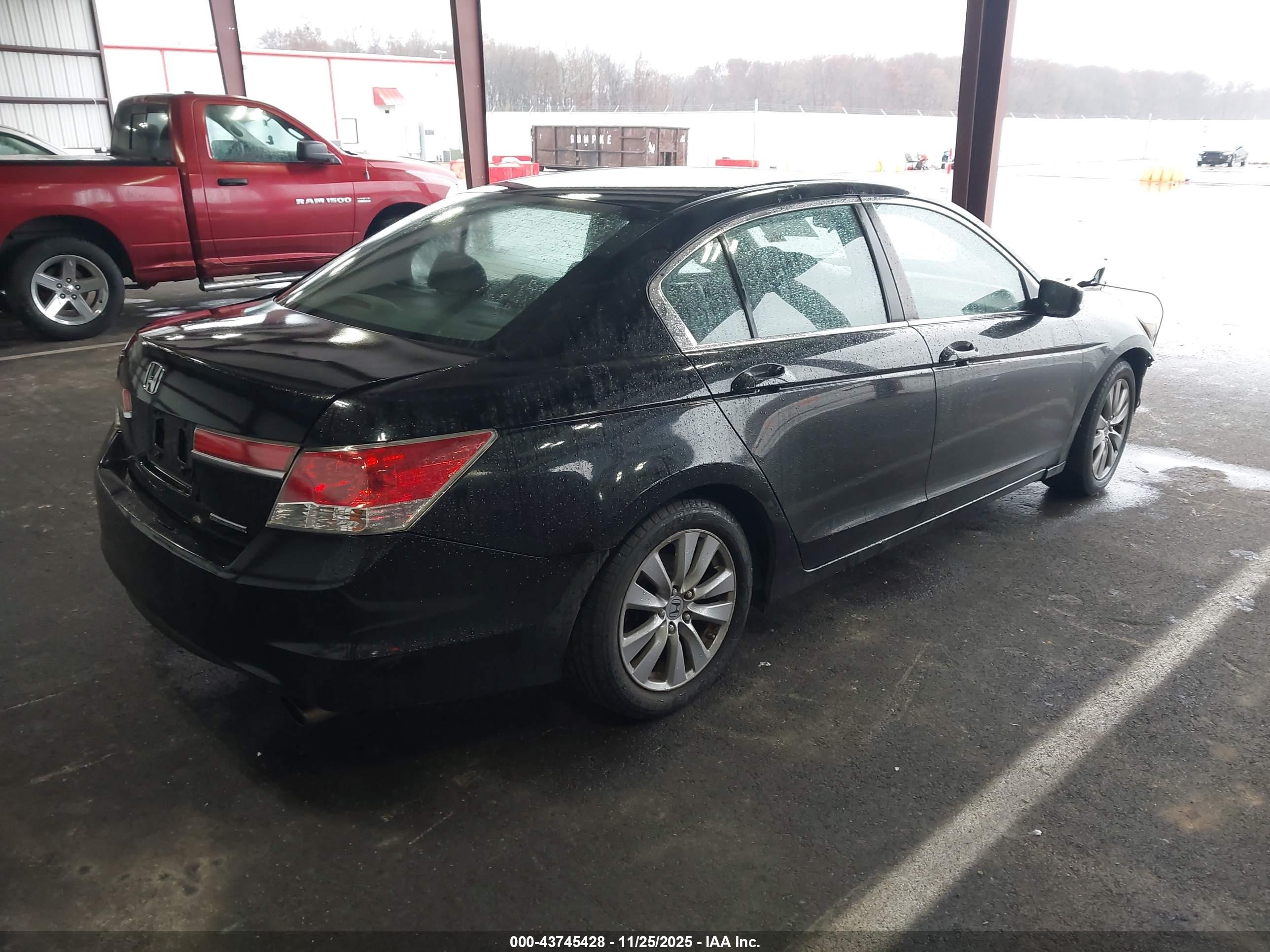 HONDA ACCORD image 4