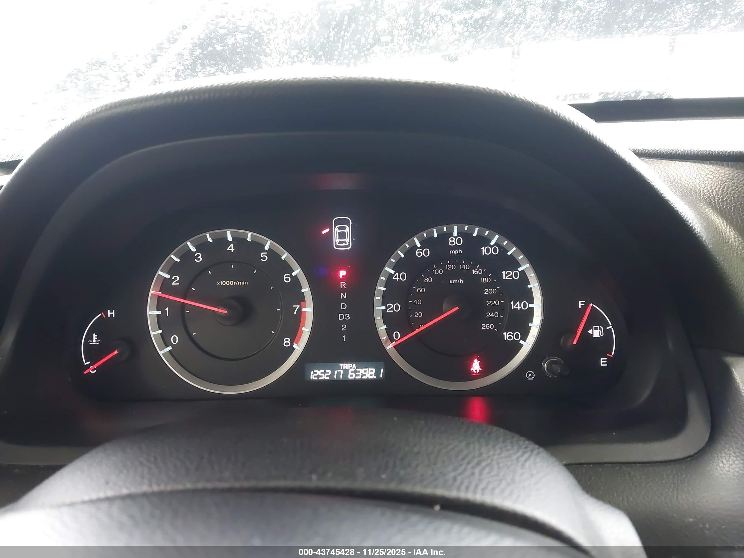 HONDA ACCORD image 7