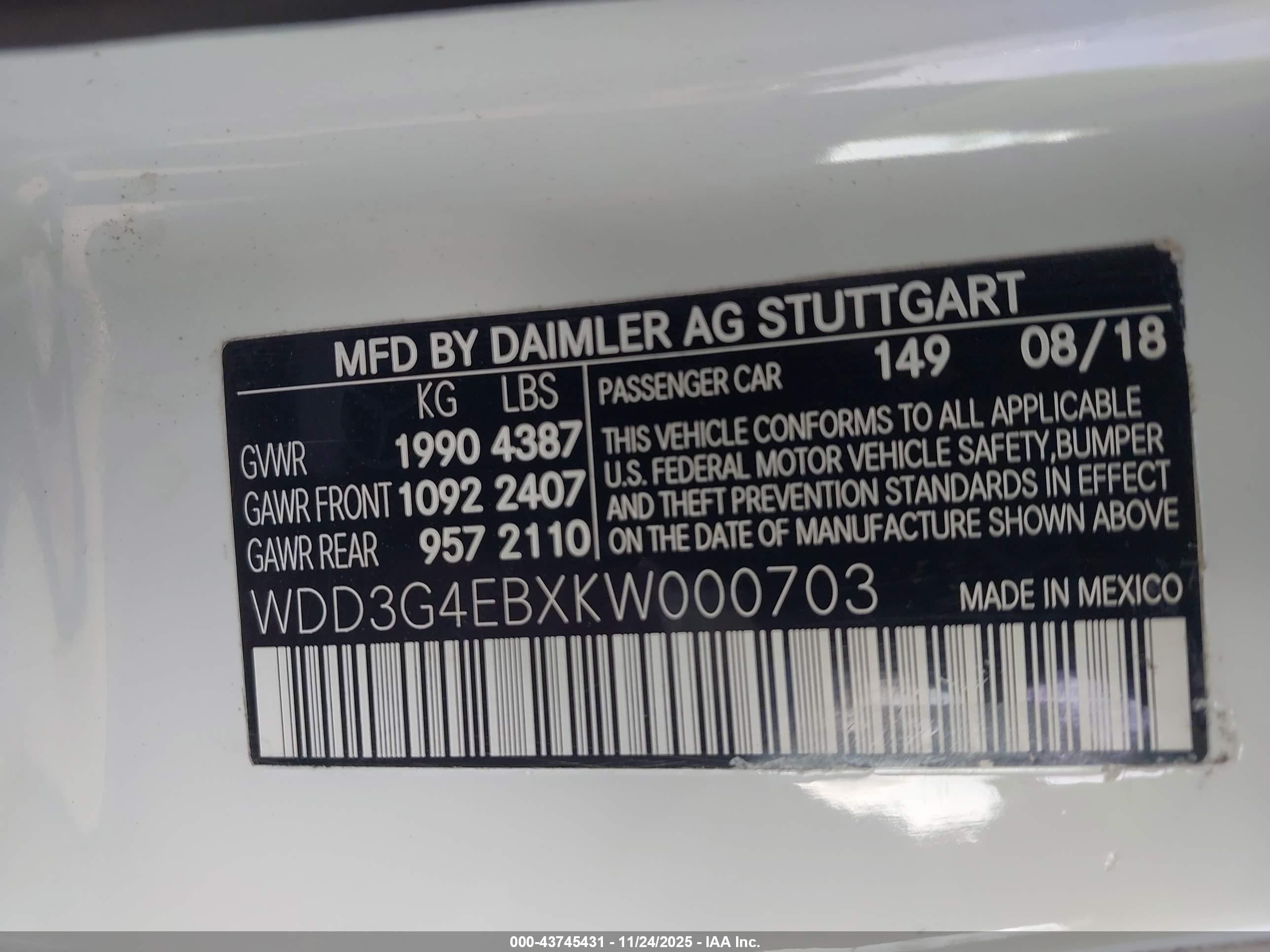 MERCEDES-BENZ A image 9