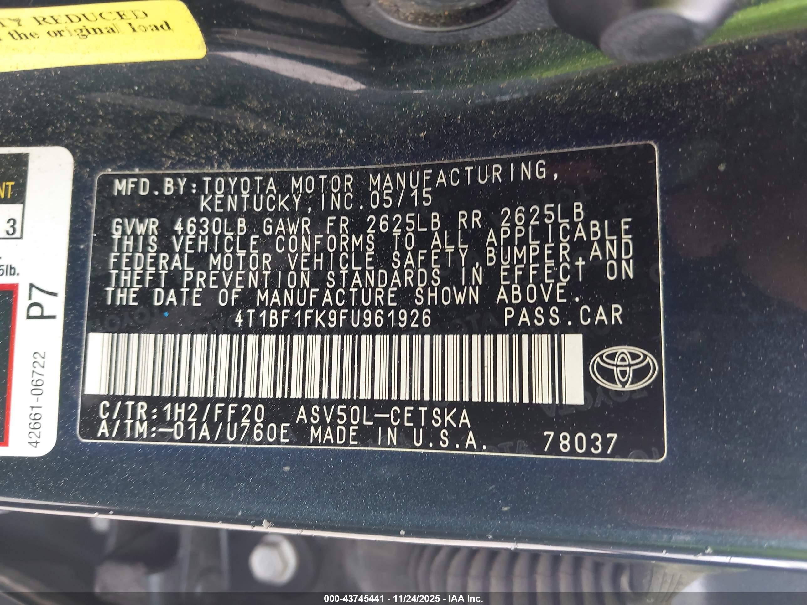 TOYOTA CAMRY image 9